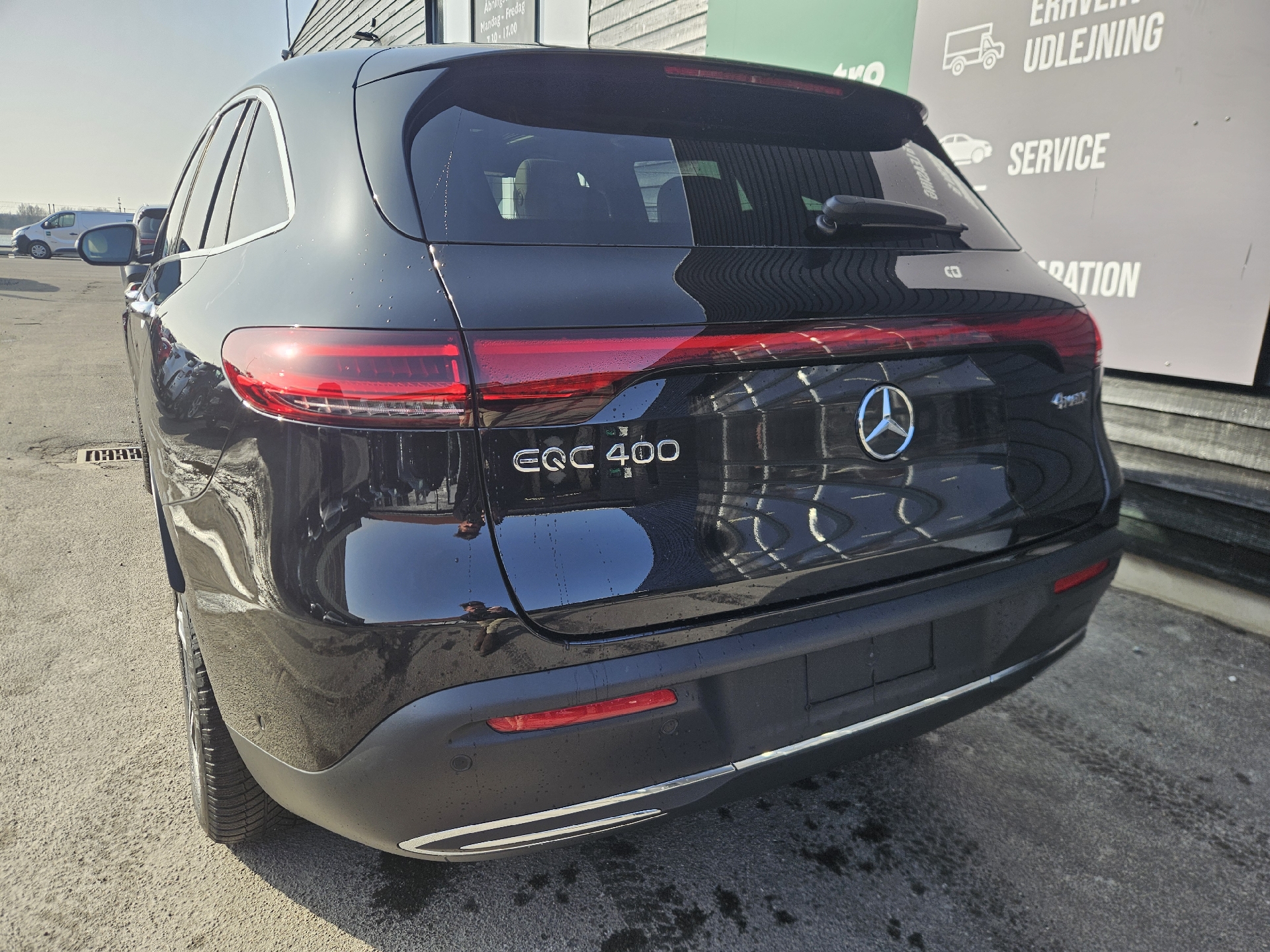 Billede af Mercedes-Benz EQC 400 EL 4Matic 408HK 5d Aut.