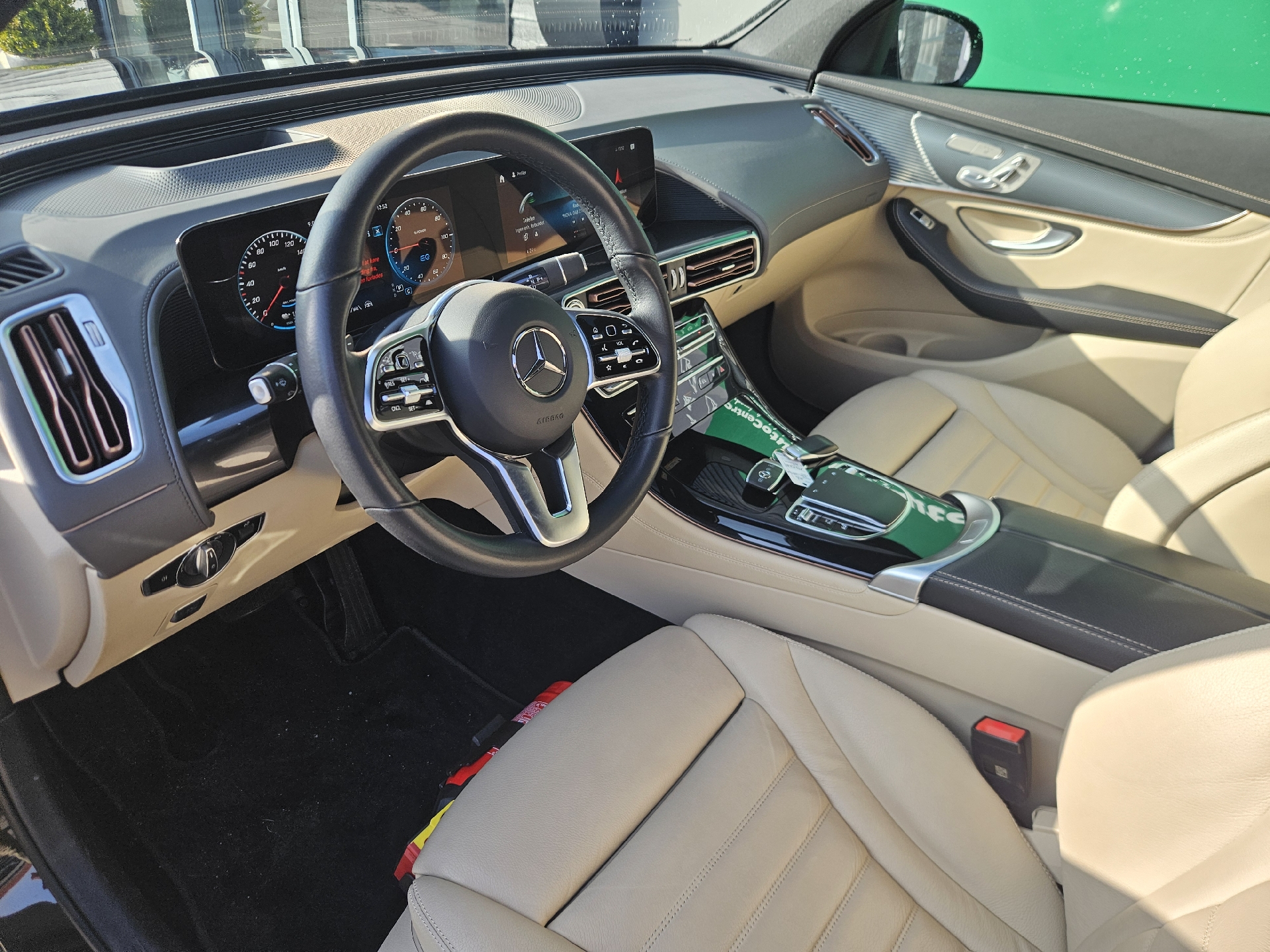 Billede af Mercedes-Benz EQC 400 EL 4Matic 408HK 5d Aut.