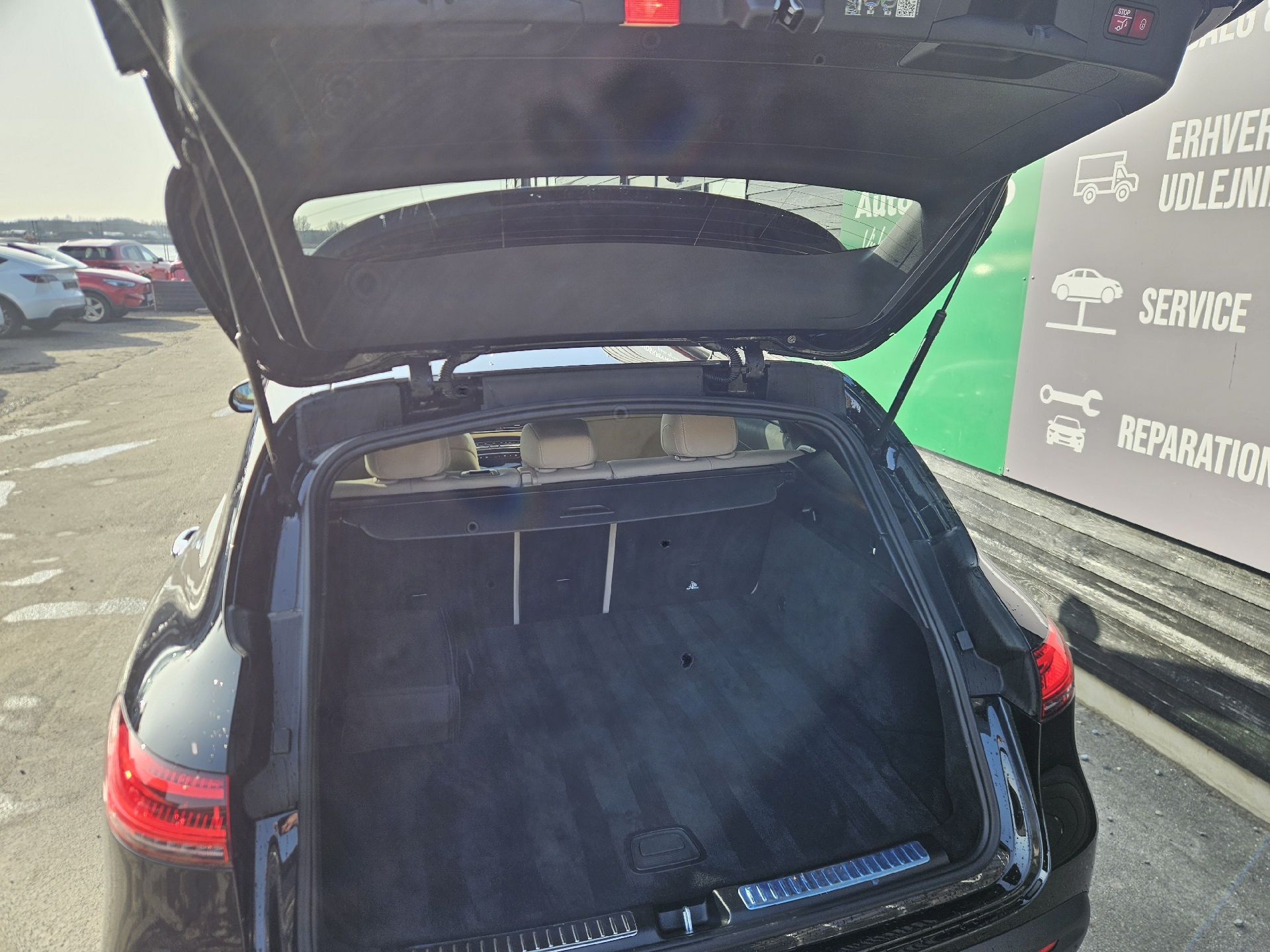 Billede af Mercedes-Benz EQC 400 EL 4Matic 408HK 5d Aut.