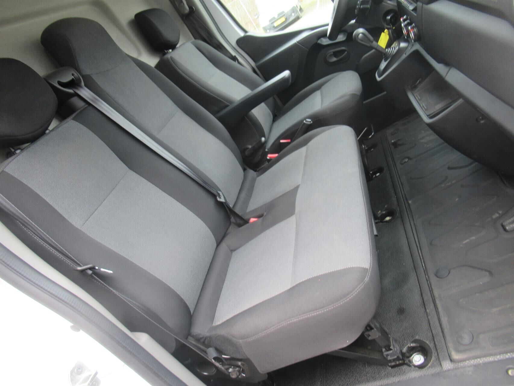 Billede af Renault Master T35 L2H2 2,3 DCI TwinTurbo start/stop Quickshift 150HK Van 6g Aut.