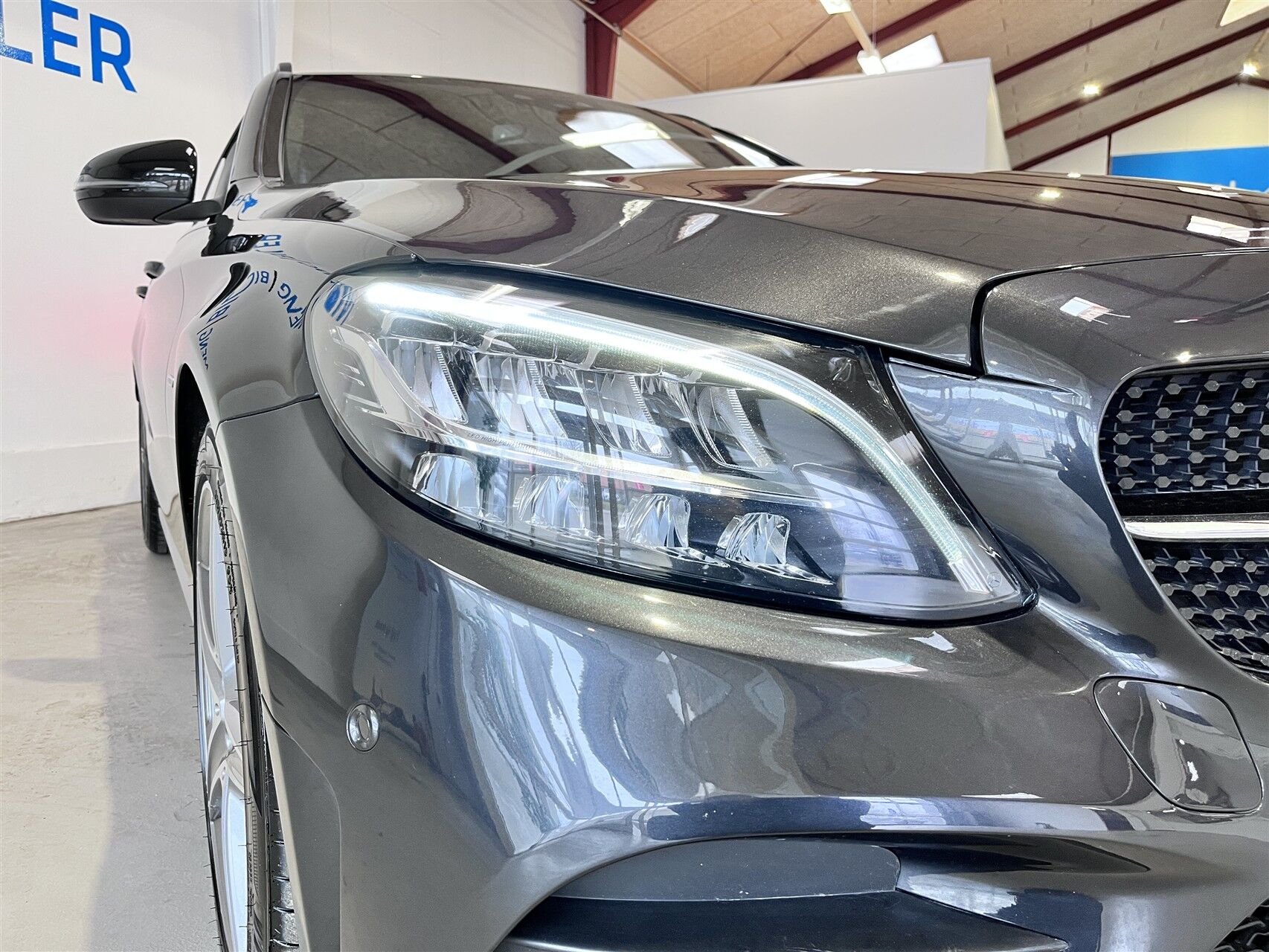 Billede af Mercedes-Benz C220 d T 2,0 CDI AMG Line Night Edition 9G-Tronic 194HK Stc Aut.