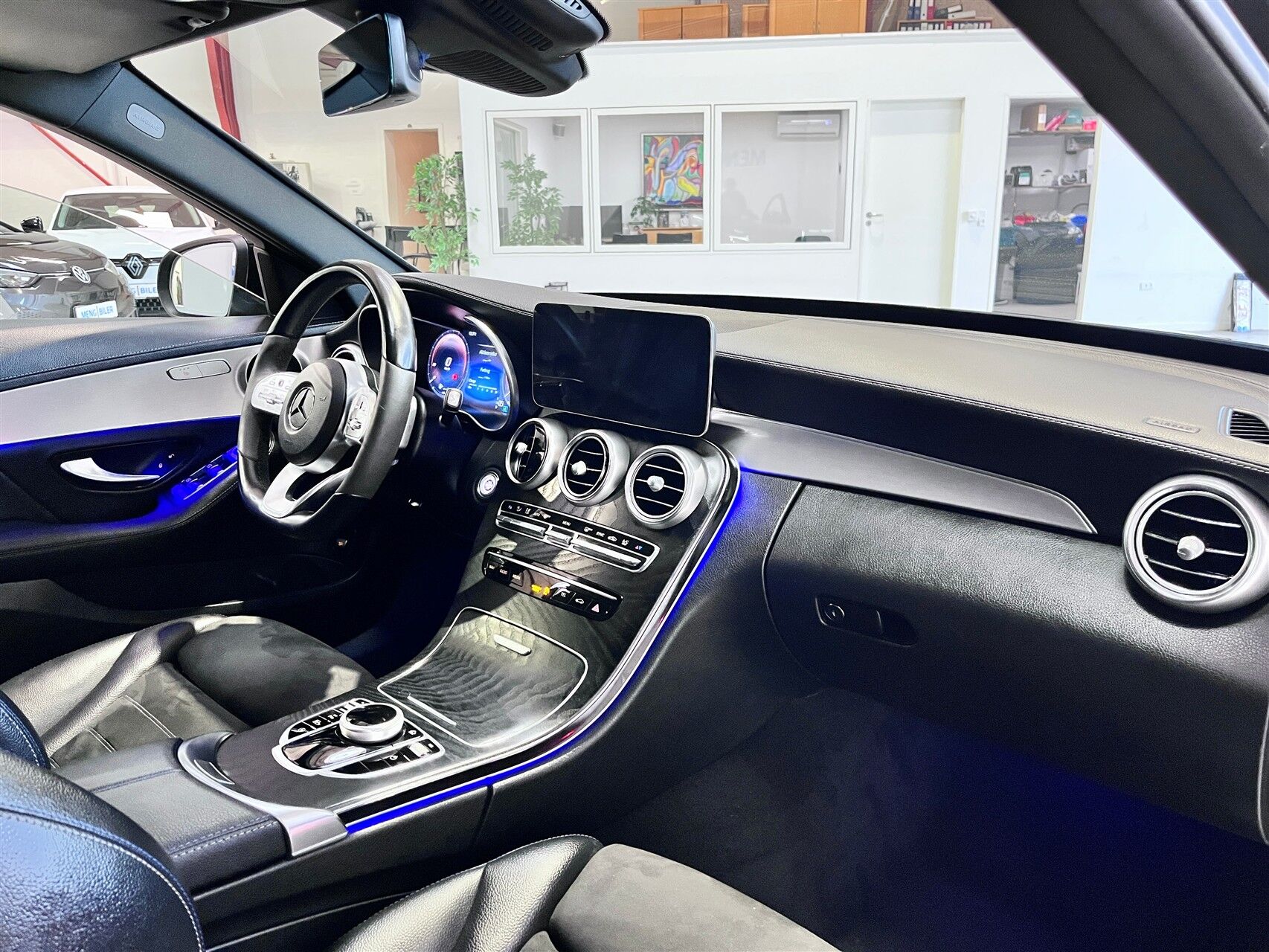 Billede af Mercedes-Benz C220 d T 2,0 CDI AMG Line Night Edition 9G-Tronic 194HK Stc Aut.