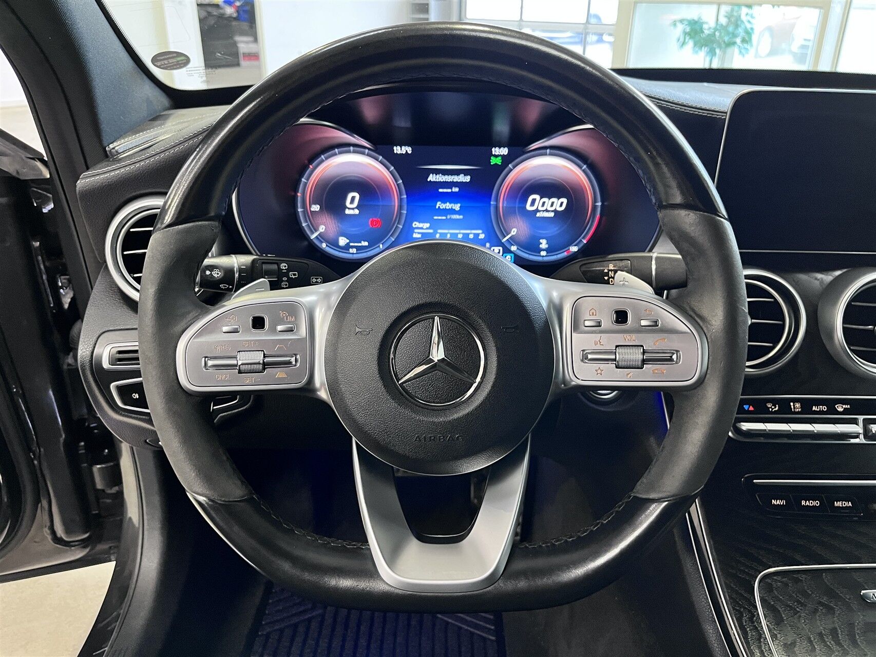 Billede af Mercedes-Benz C220 d T 2,0 CDI AMG Line Night Edition 9G-Tronic 194HK Stc Aut.