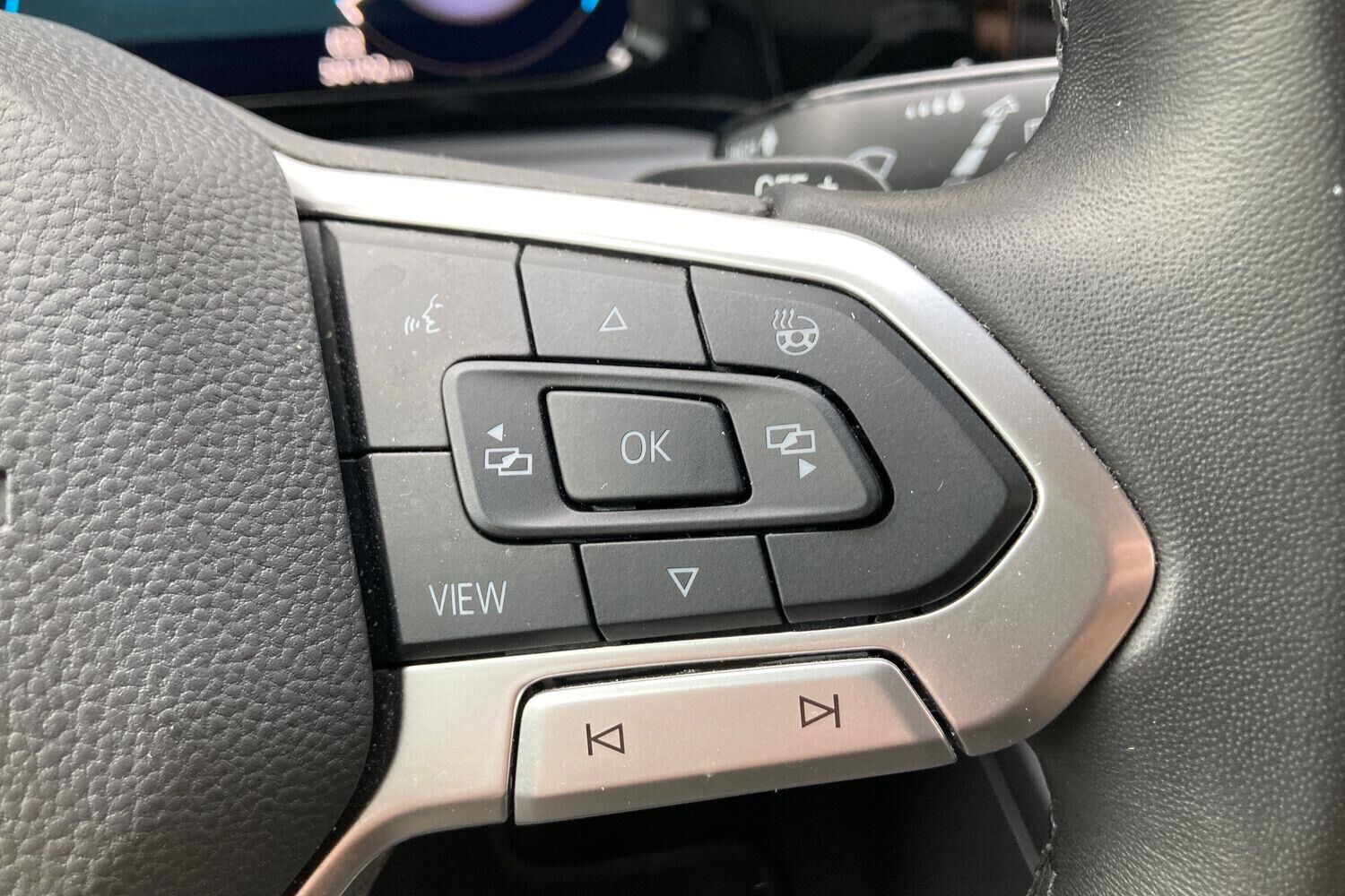 Billede af VW Golf Variant 1,5 eTSI  Mild hybrid Style DSG 150HK Stc 7g Aut.