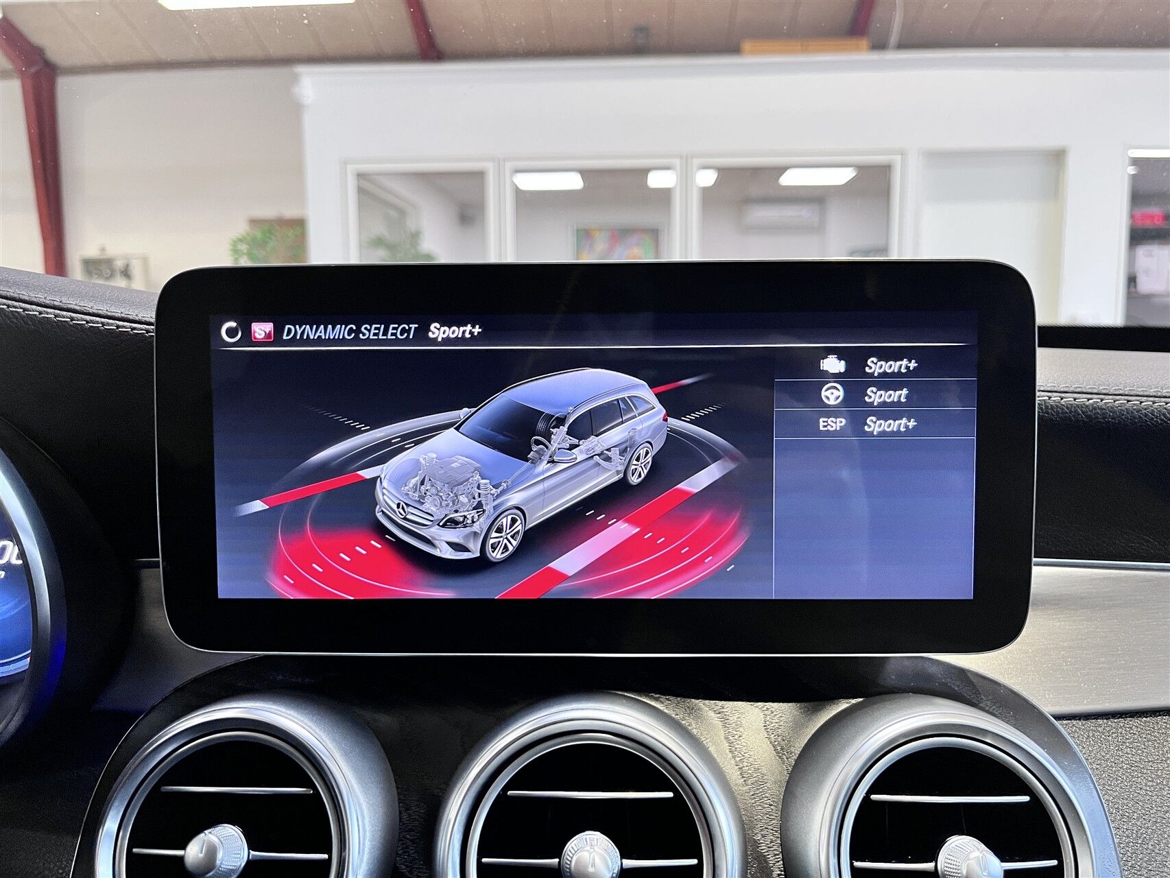 Billede af Mercedes-Benz C220 d T 2,0 CDI AMG Line Night Edition 9G-Tronic 194HK Stc Aut.