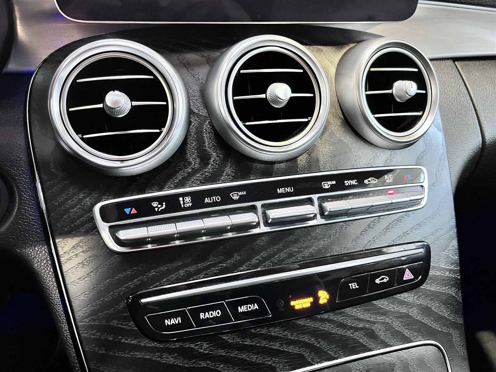 Billede af Mercedes-Benz C220 d T 2,0 CDI AMG Line Night Edition 9G-Tronic 194HK Stc Aut.