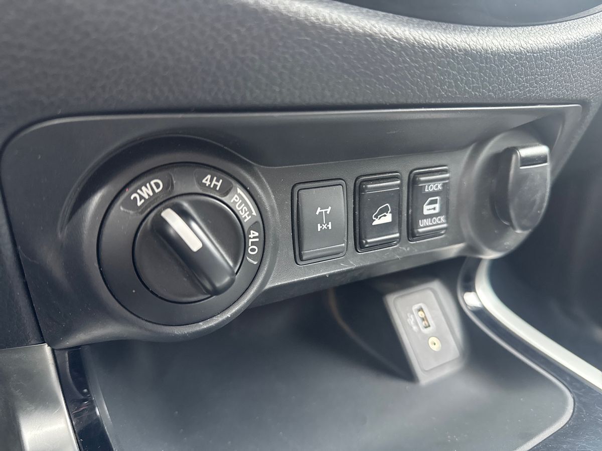 Billede af Nissan Navara Dob. Cab 2,3 DCi N-Guard 4x4 190HK DobKab 7g Aut.