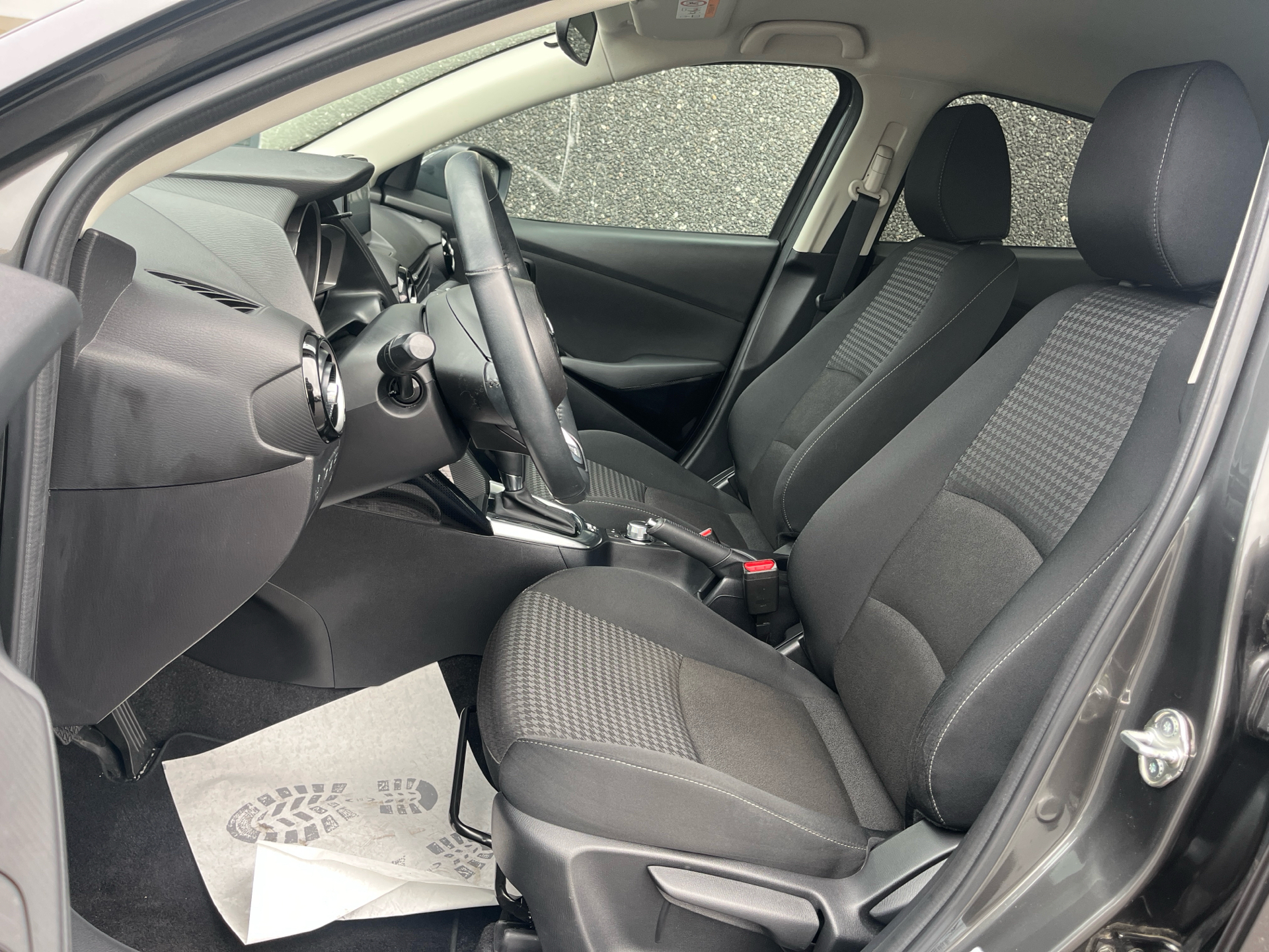 Billede af Mazda 2 1,5 Skyactiv-G Niseko 90HK 5d 6g Aut.