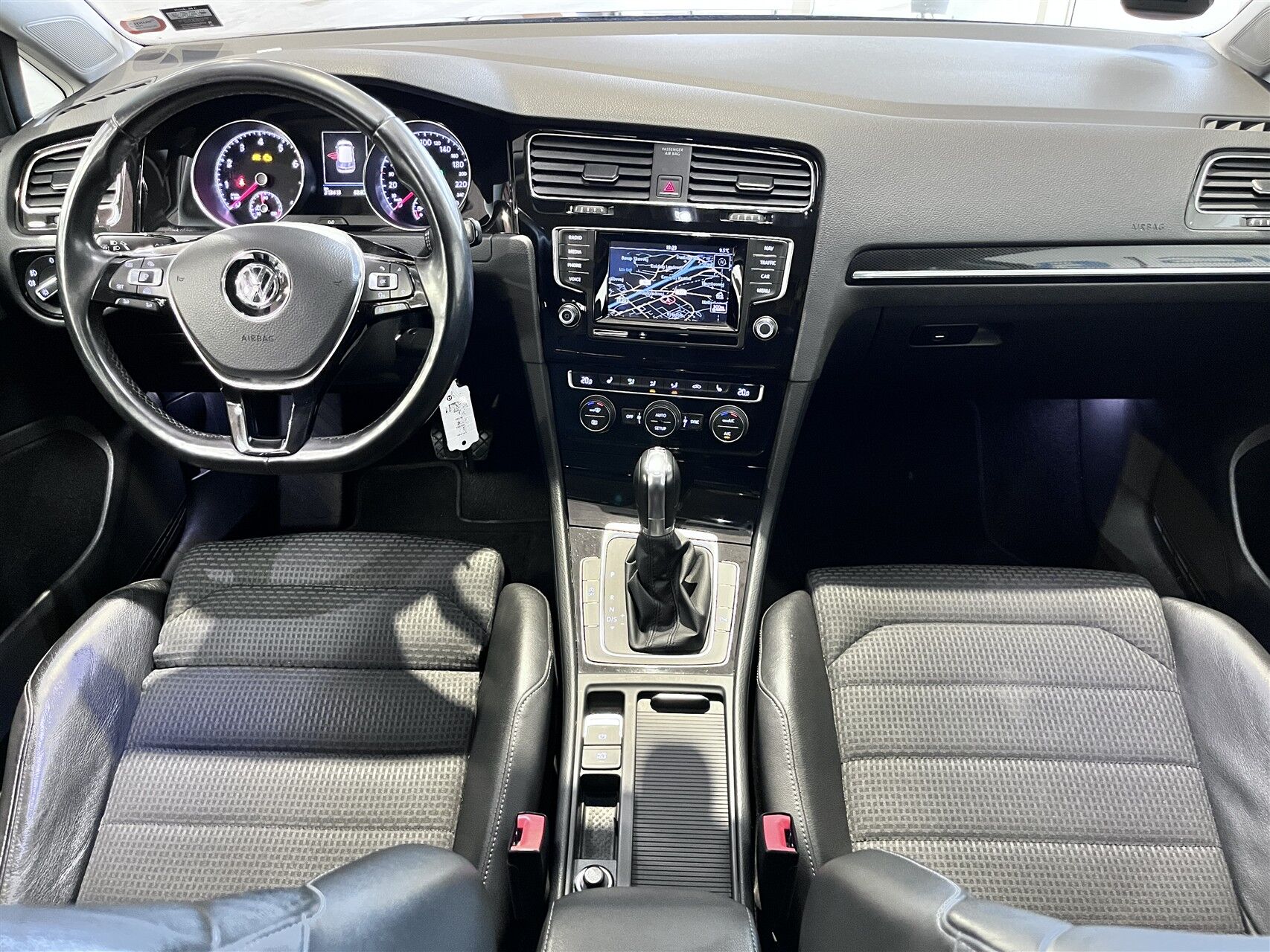 Billede af VW Golf 1,4 TSI BMT Highline DSG 140HK 5d 7g Aut.