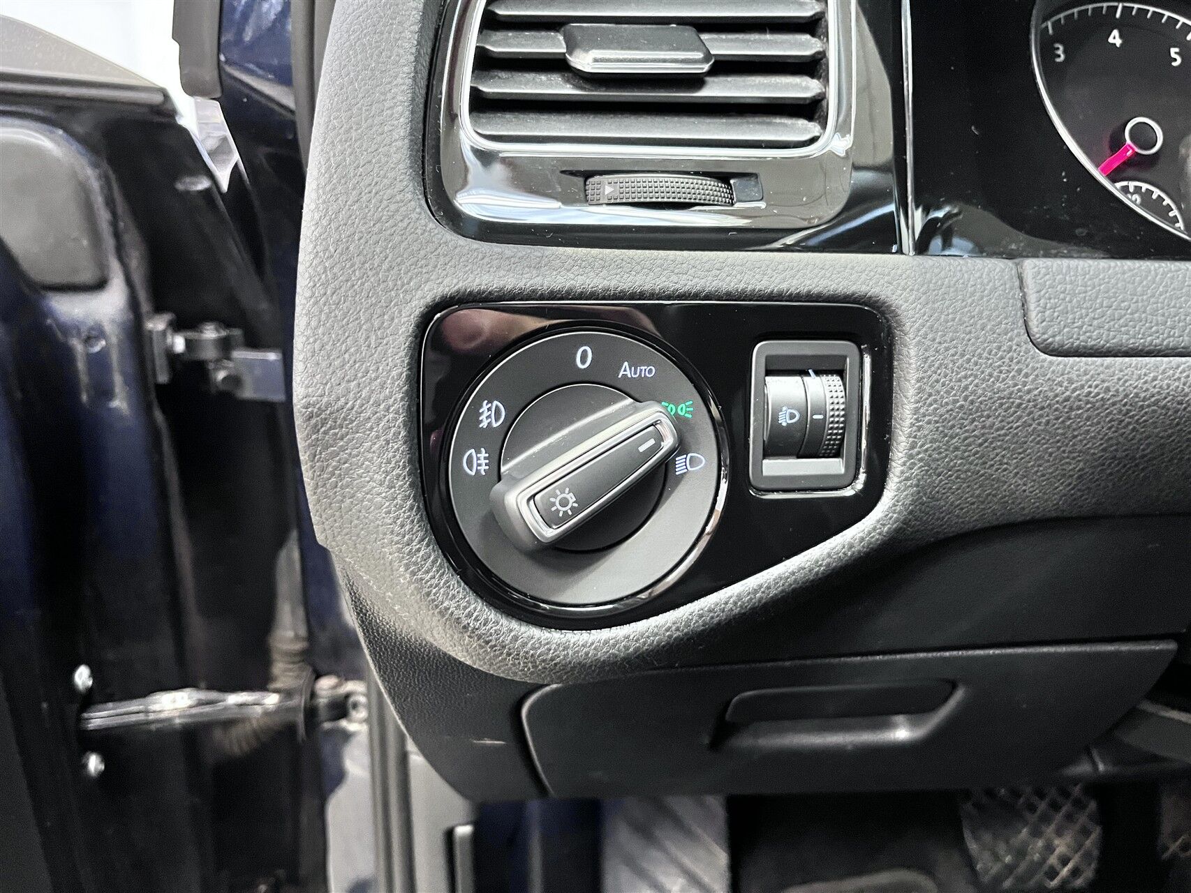 Billede af VW Golf 1,4 TSI BMT Highline DSG 140HK 5d 7g Aut.