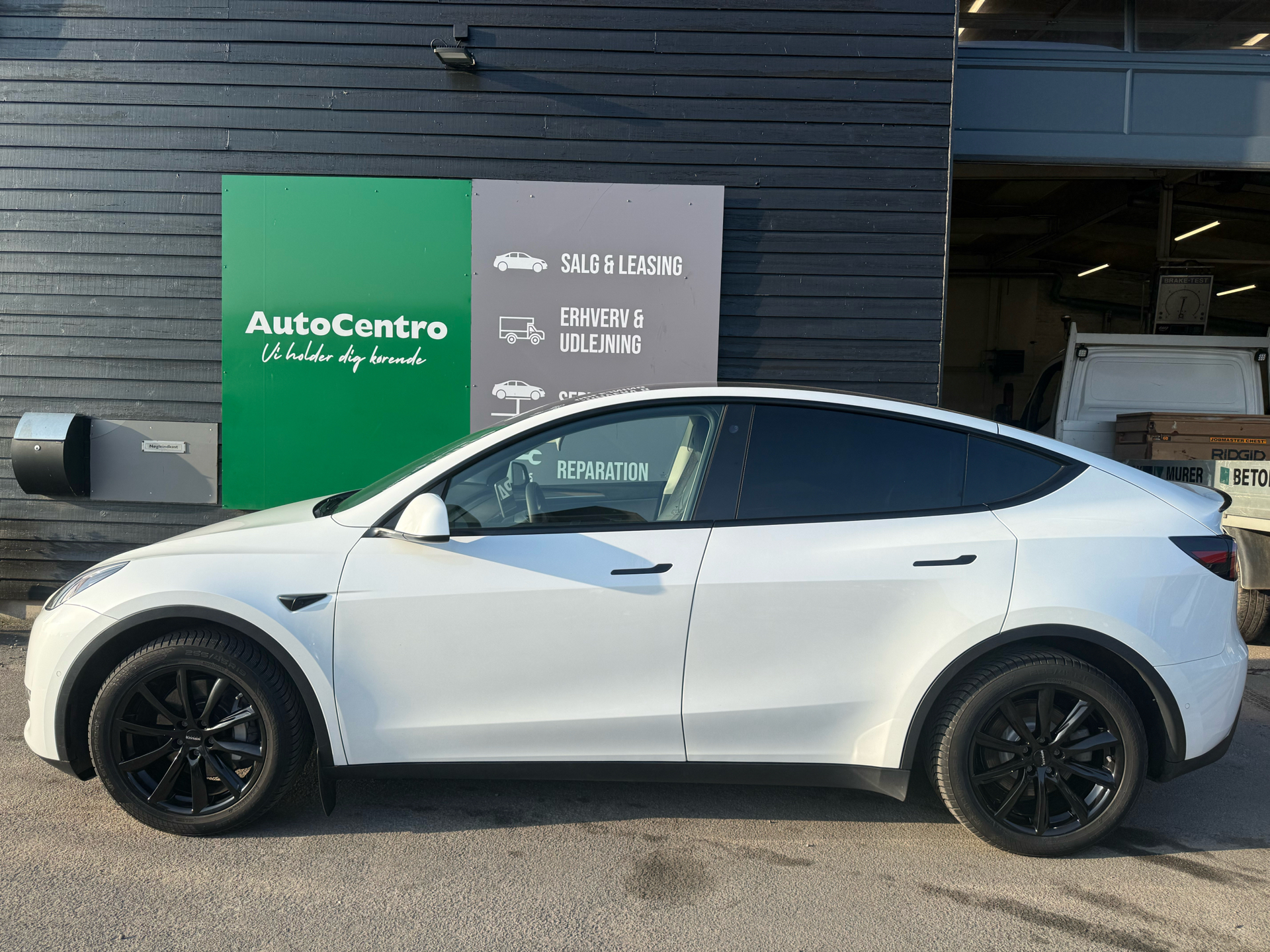 Billede af Tesla Model Y EL Long Range AWD 514HK 5d Aut.