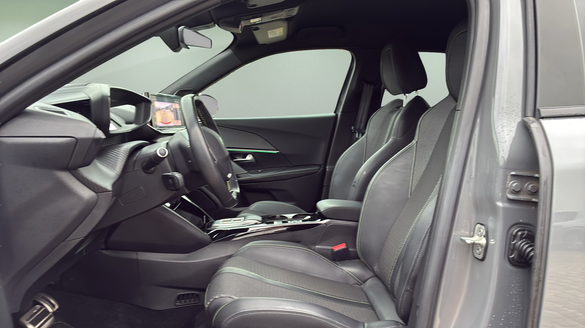 Billede af Peugeot e-2008 EL GT 156HK 5d Aut.