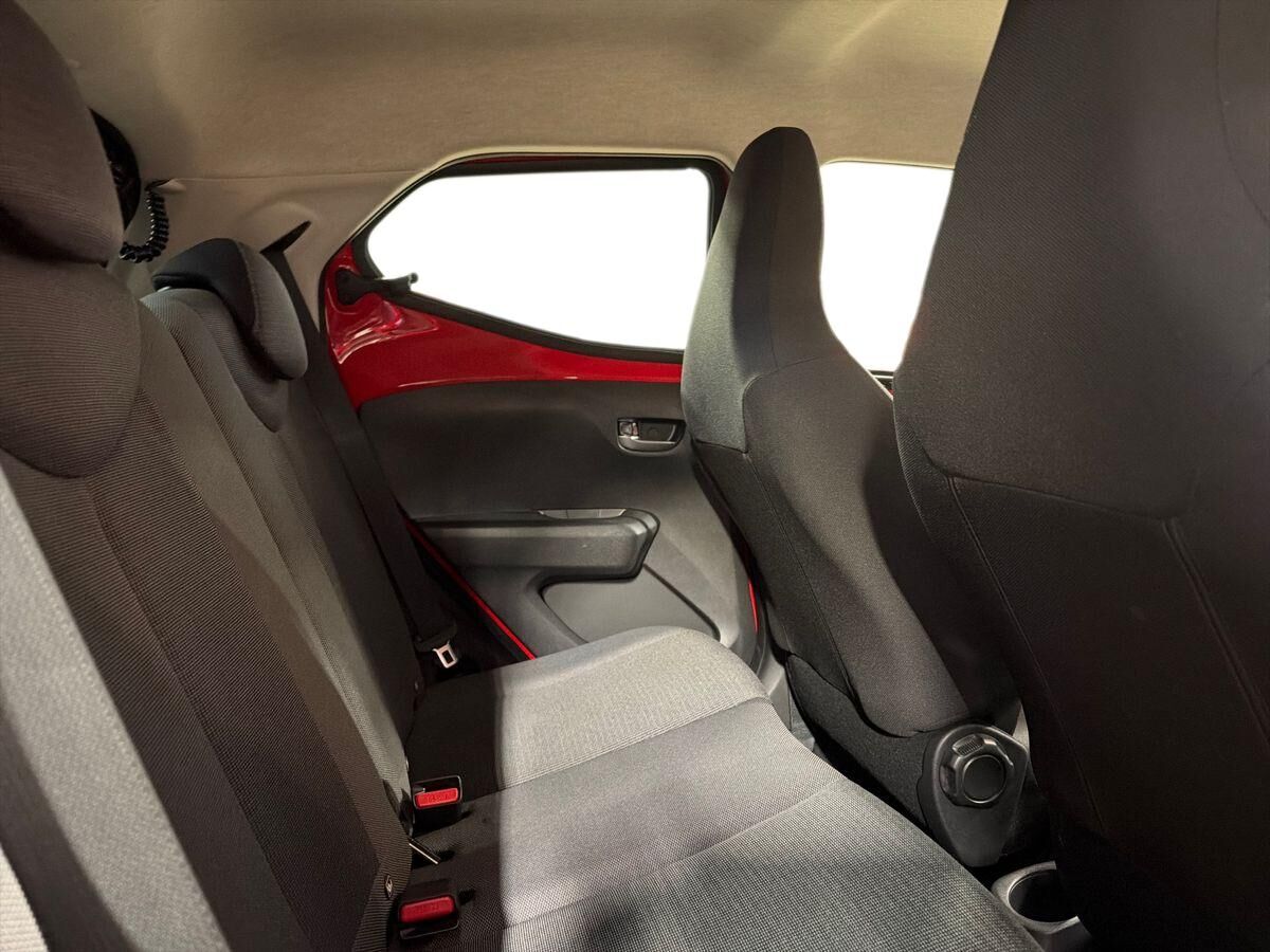 Billede af Toyota Aygo 1,0 VVT-I X-Press 72HK 5d