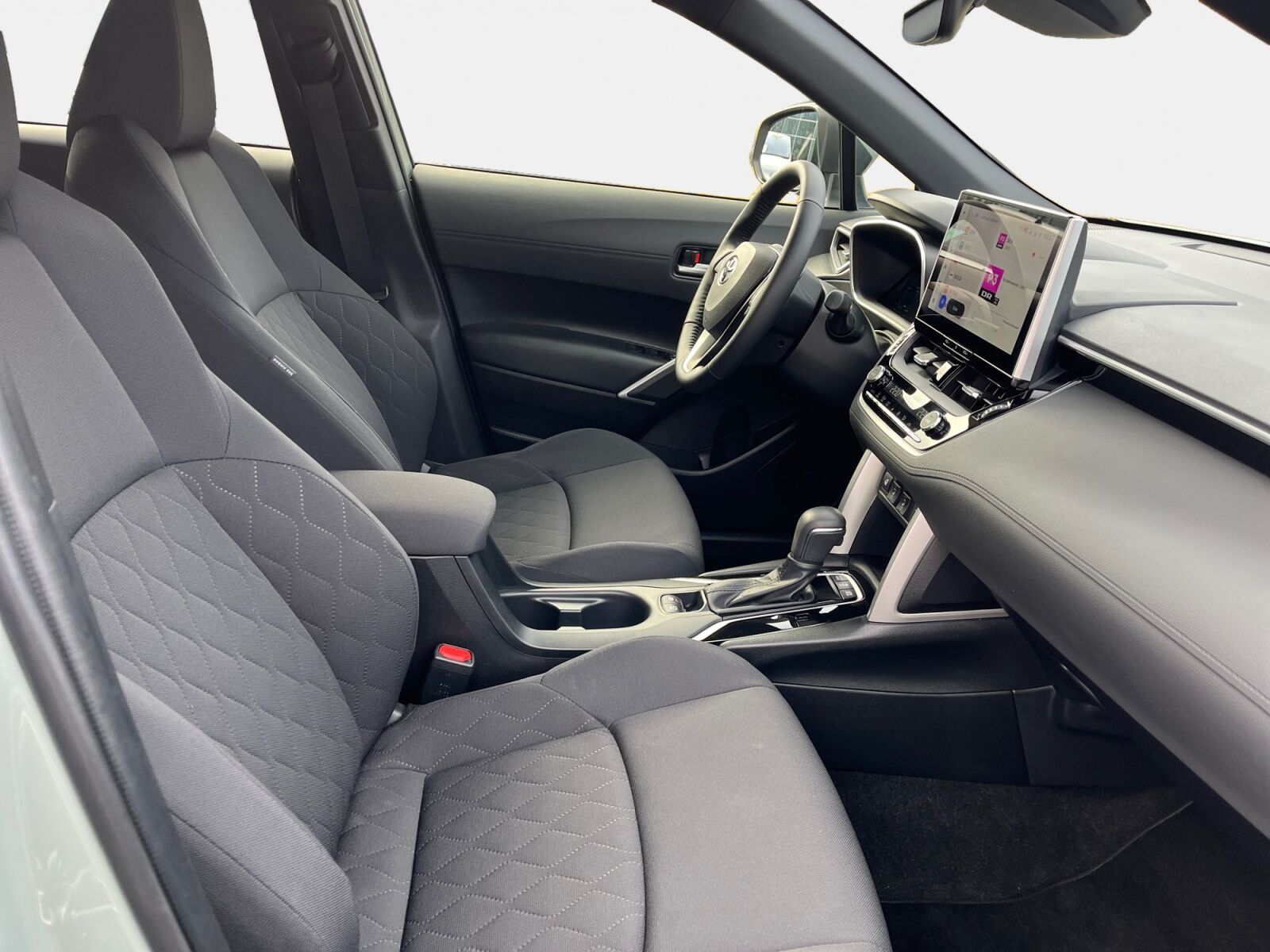 Billede af Toyota Corolla Cross 1,8 Hybrid Style Comfort 140HK 5d Aut.