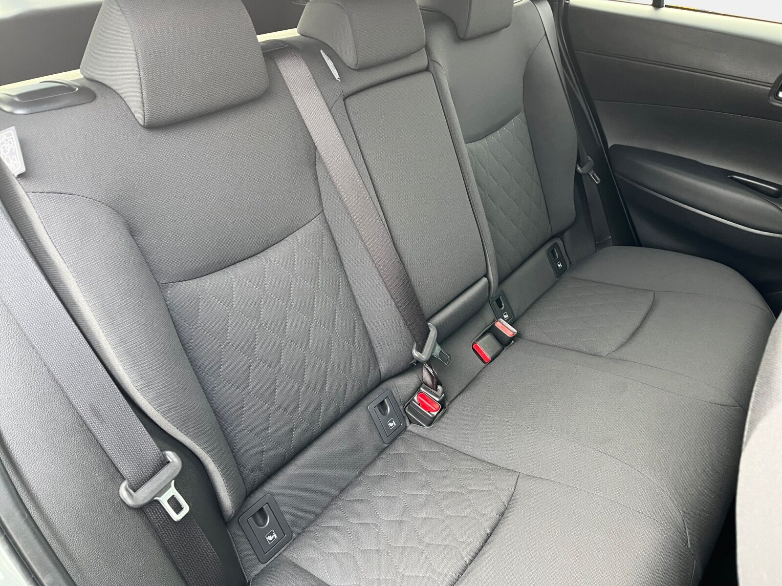 Billede af Toyota Corolla Cross 1,8 Hybrid Style Comfort 140HK 5d Aut.