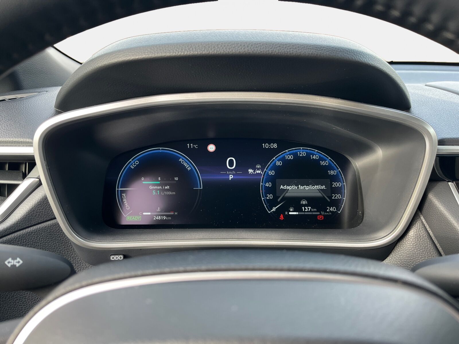 Billede af Toyota Corolla Cross 1,8 Hybrid Style Comfort 140HK 5d Aut.