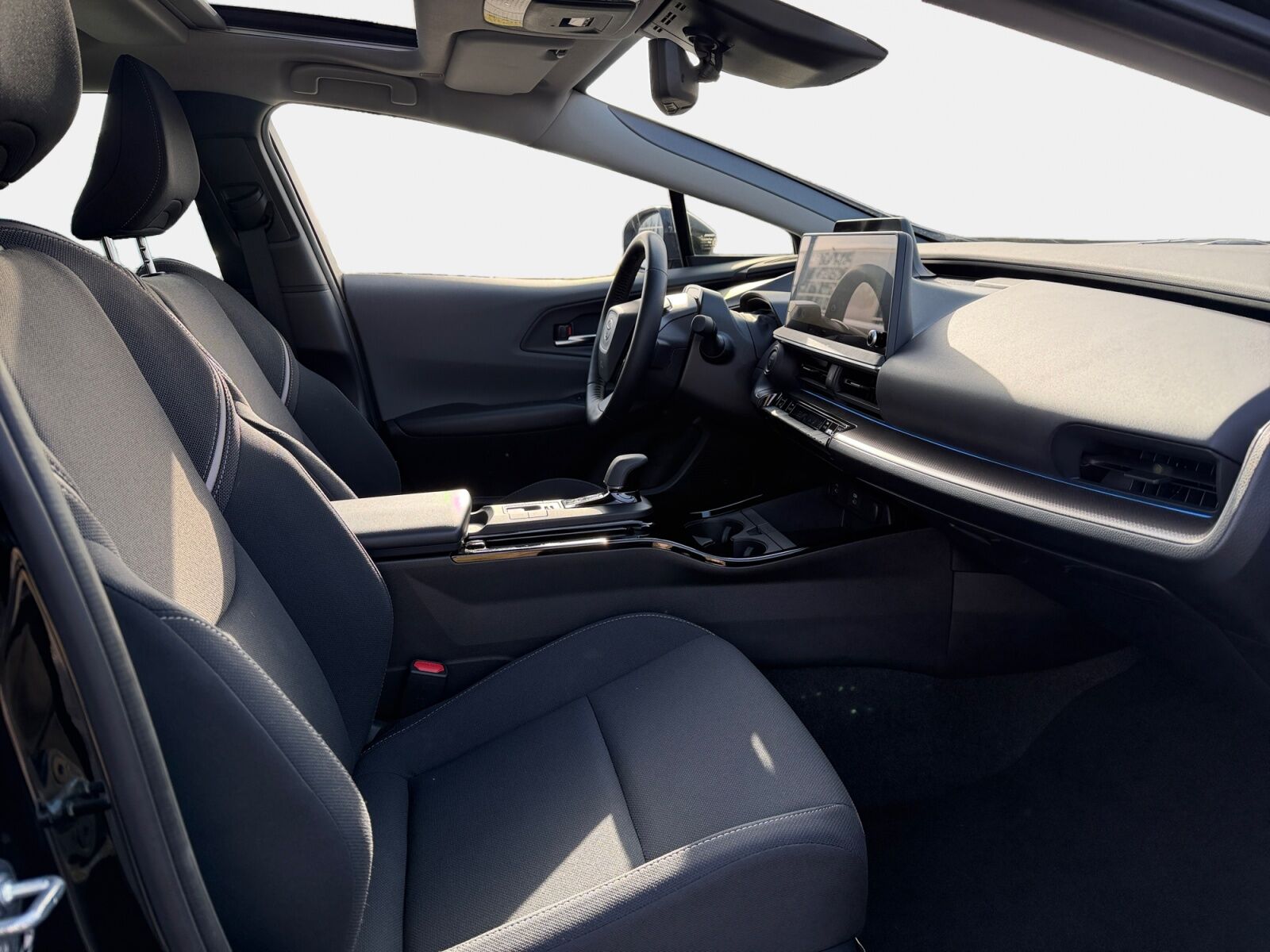 Billede af Toyota Prius Plug-in 2,0 Plugin-hybrid Elegant Panorama 223HK 5d Aut.