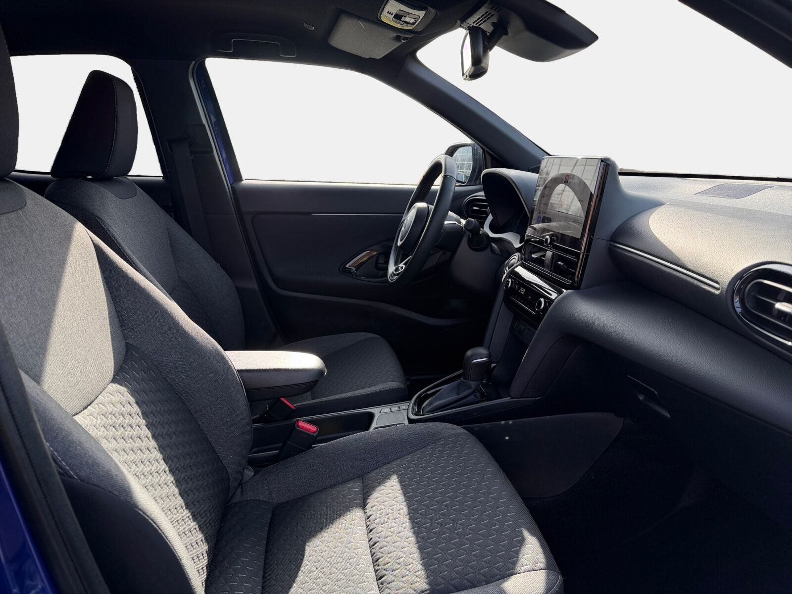 Billede af Toyota Yaris Cross 1,5 Hybrid Style Comfort 116HK 5d Trinl. Gear