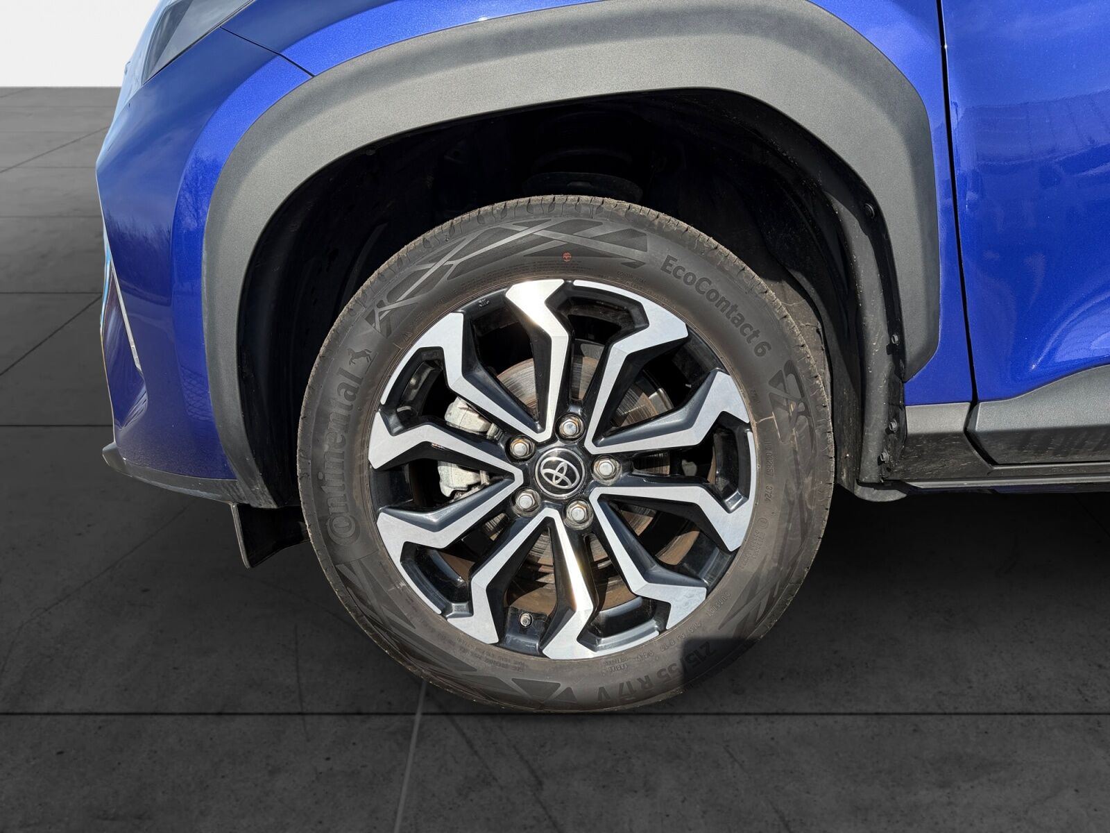 Billede af Toyota Yaris Cross 1,5 Hybrid Style Comfort 116HK 5d Trinl. Gear