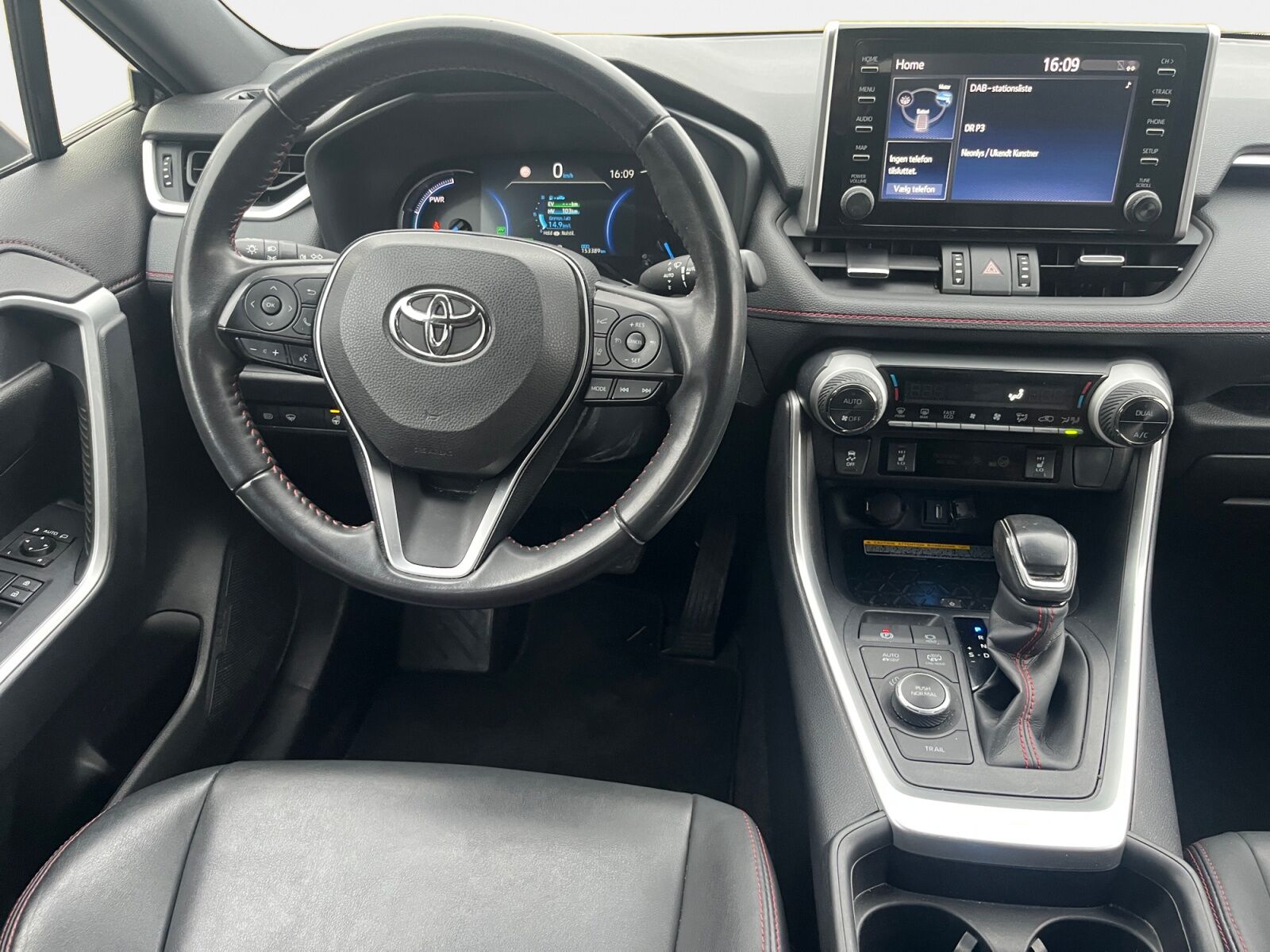 Billede af Toyota RAV4 Plug-in 2,5 Plugin-hybrid H3 Business Comfort AWD 306HK 5d 6g Aut.