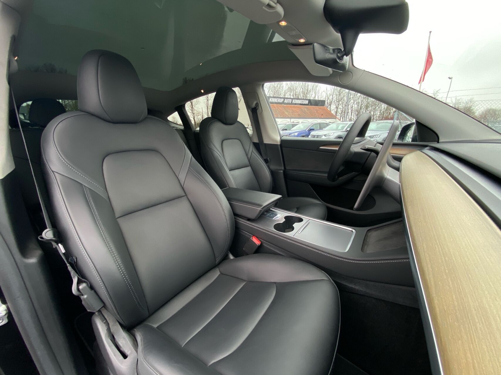 Billede af Tesla Model Y EL RWD 299HK 5d Aut.