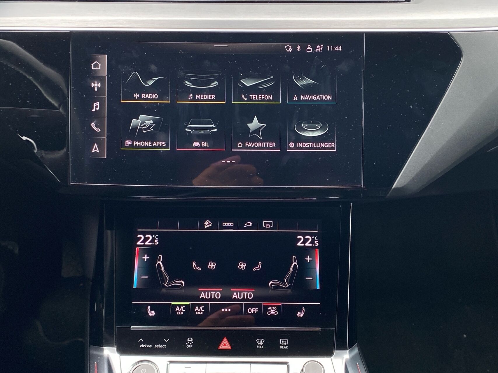 Billede af Audi E-tron 55 S Line Prestige Quattro 408HK 5d Aut.