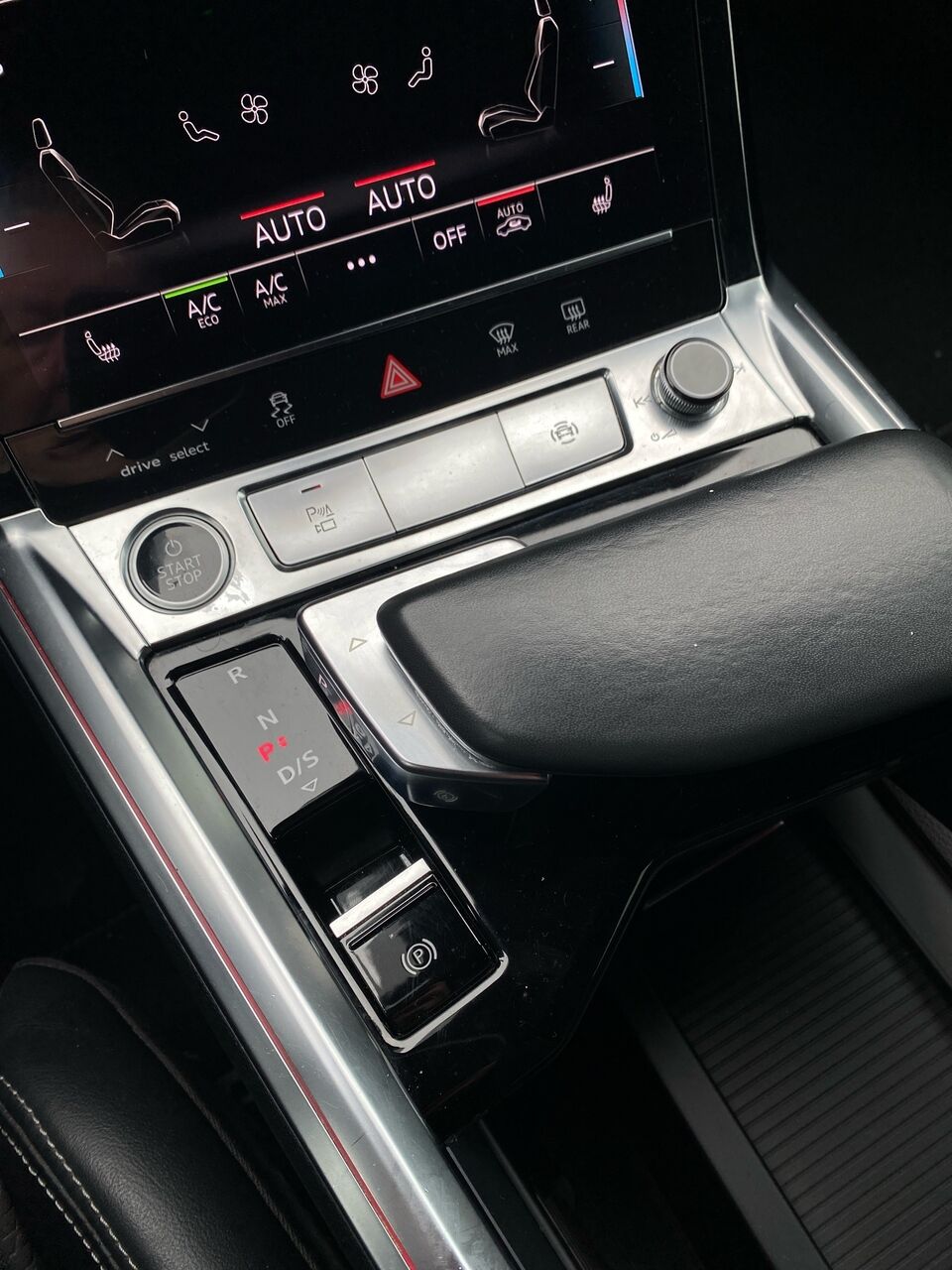 Billede af Audi E-tron 55 S Line Prestige Quattro 408HK 5d Aut.