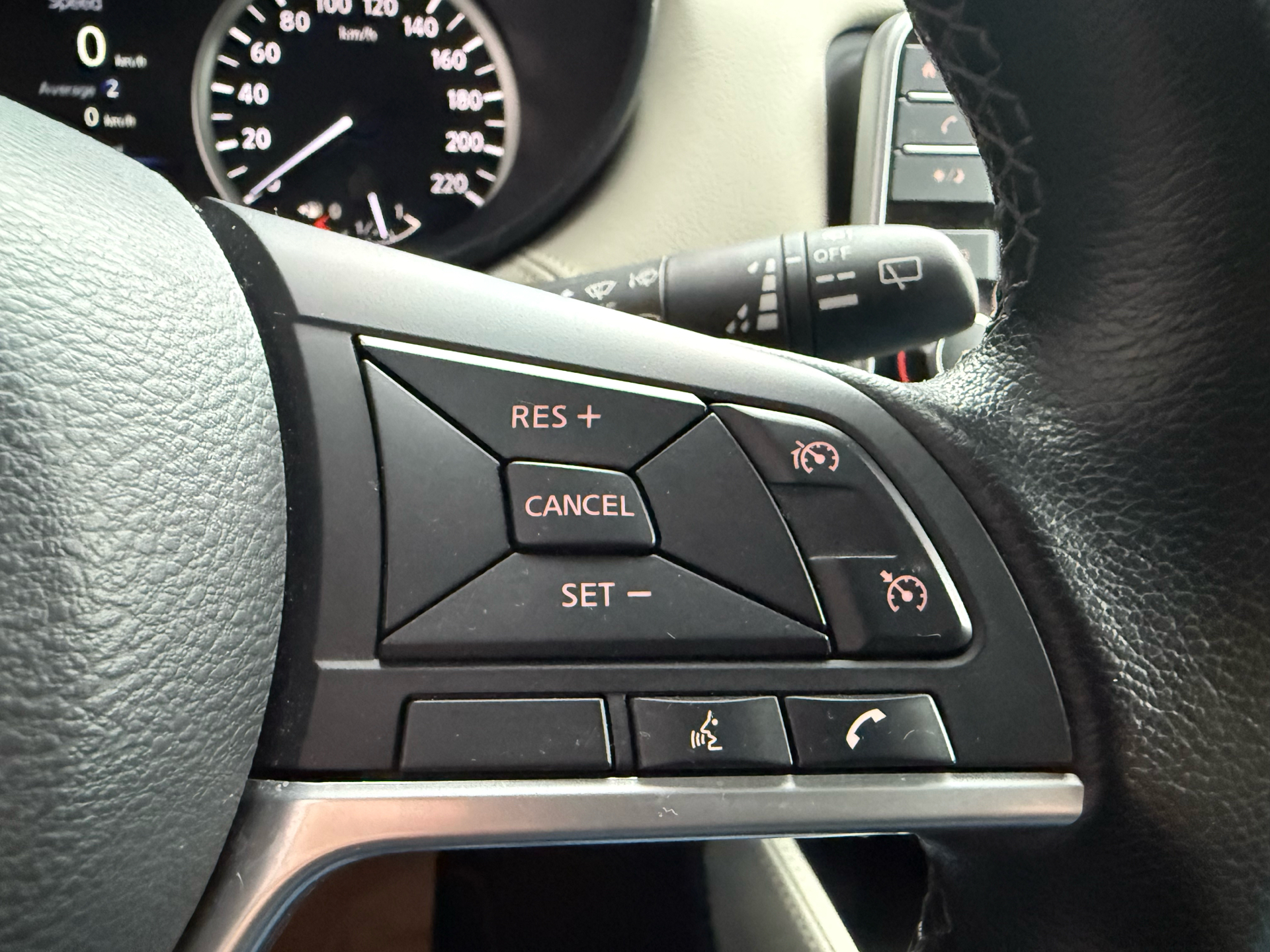 Billede af Nissan Micra 1,0 IG-T N-Connecta Start/Stop 100HK 5d