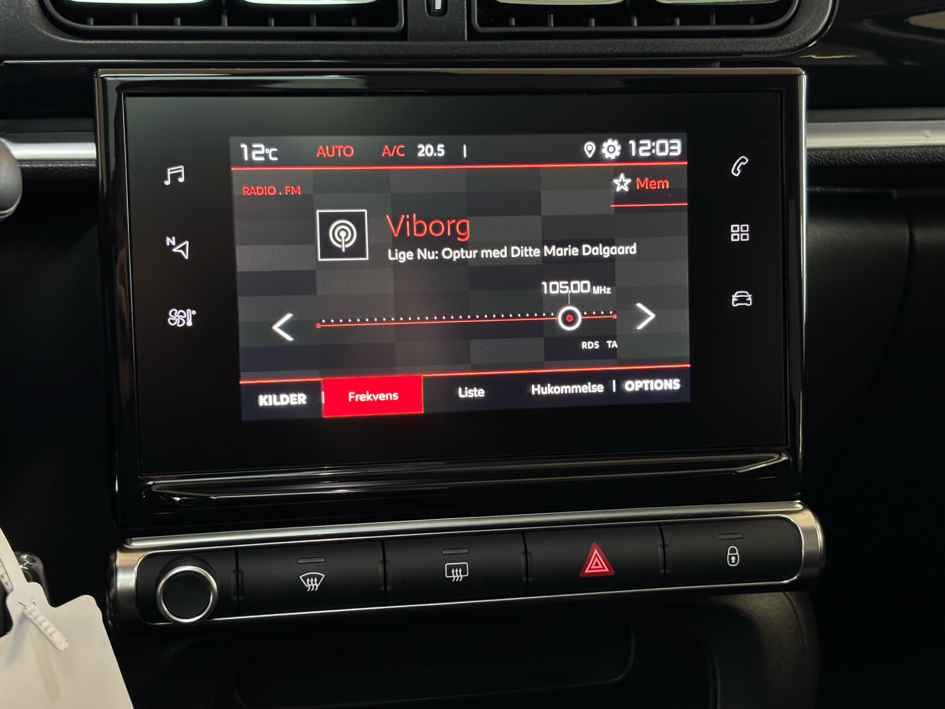 Billede af Citroën C3 1,2 PureTech Skyline start/stop 82HK 5d