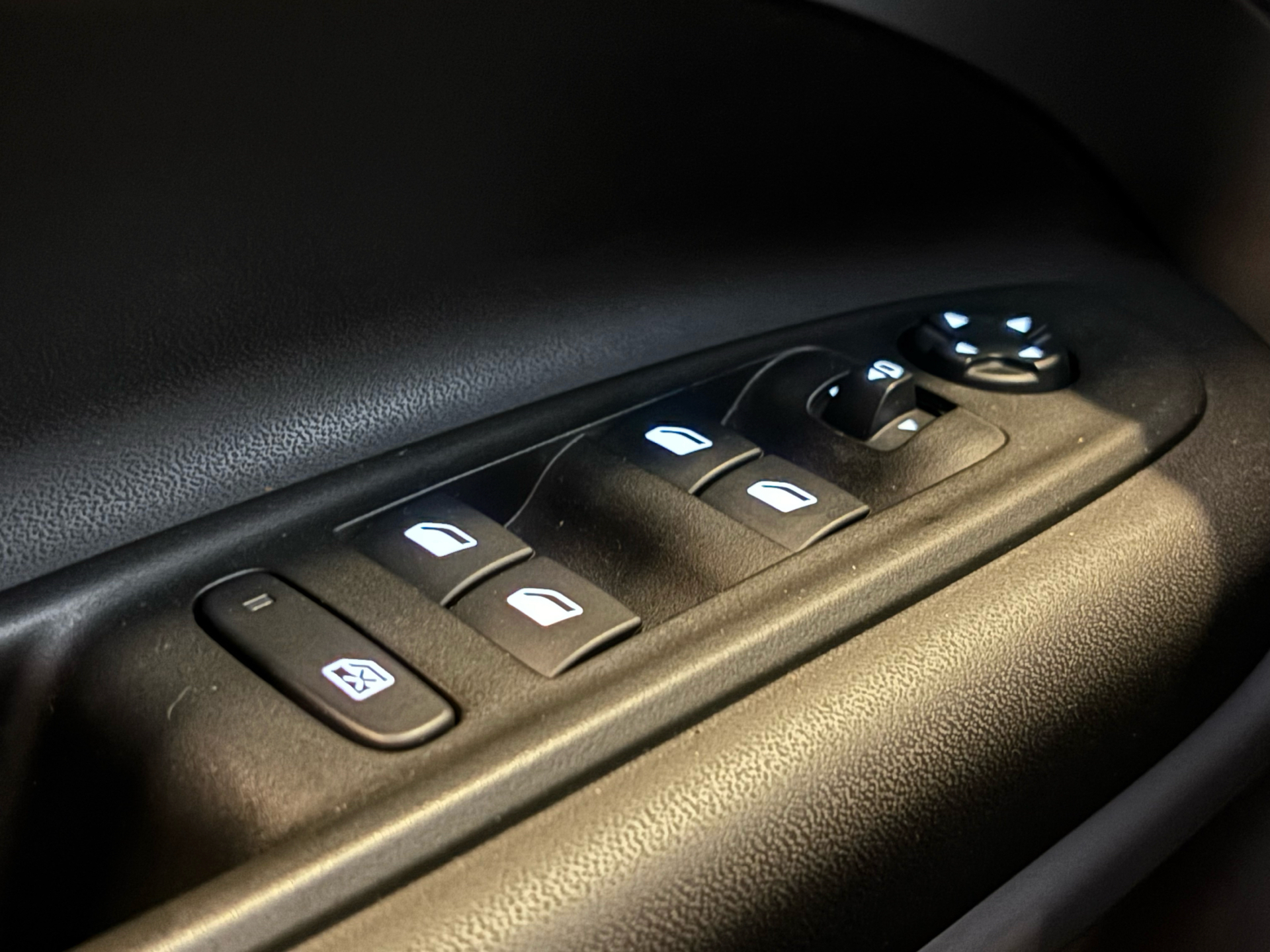 Billede af Jeep Avenger EL Summit 156HK 5d Aut.