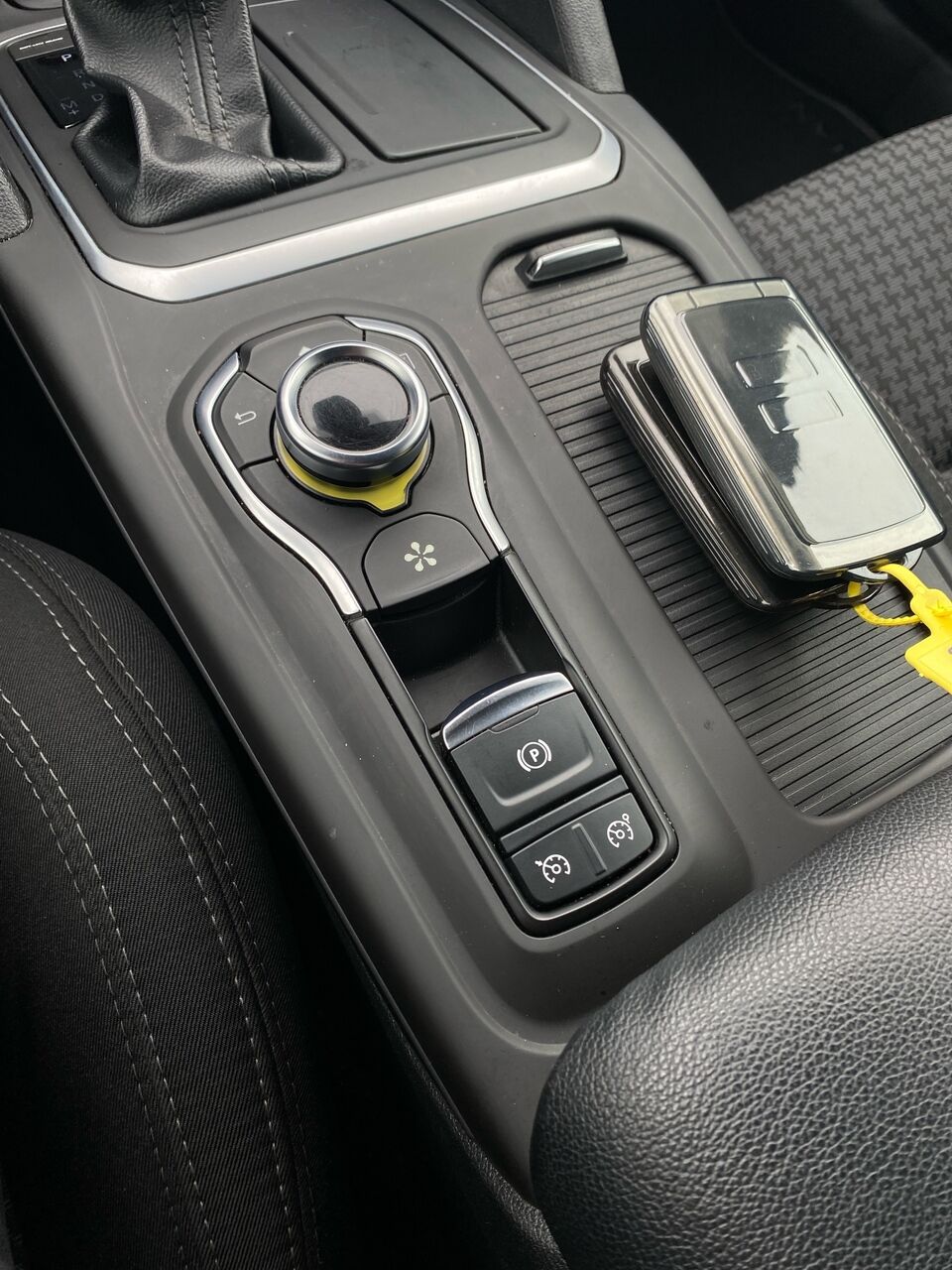 Billede af Renault Talisman Sport Tourer 1,5 Energy DCI Zen EDC 110HK Stc 6g Aut.