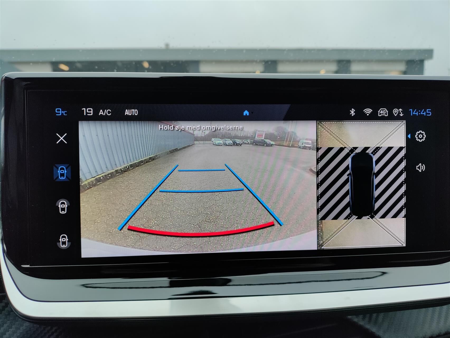 Billede af Peugeot 2008 1,2 PureTech Allure EAT8 130HK 5d 8g Aut.