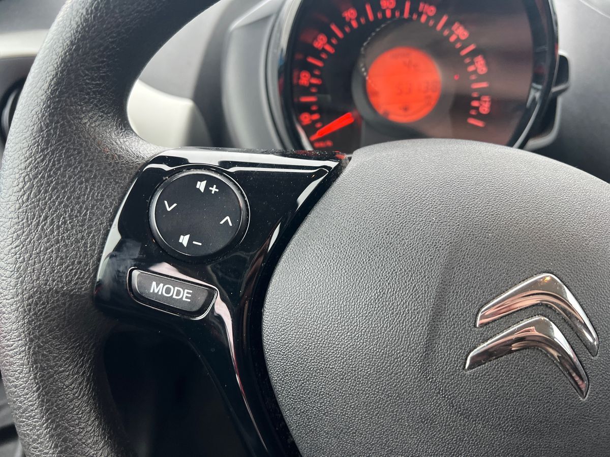 Billede af Citroën C1 1,0 VTi Iconic start/stop 68HK 5d