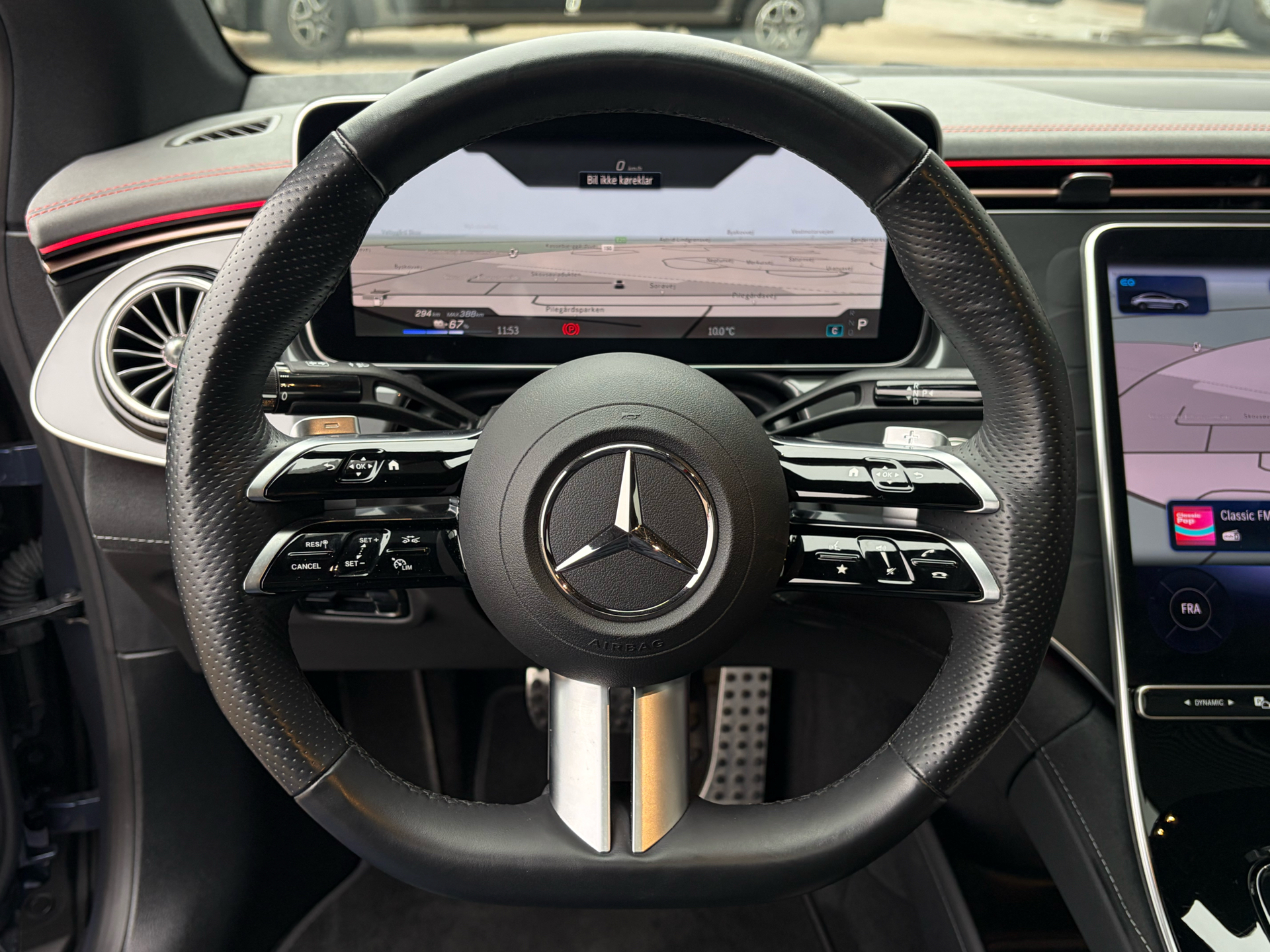Billede af Mercedes-Benz EQE 350 EL AMG Line 4Matic 292HK Aut.