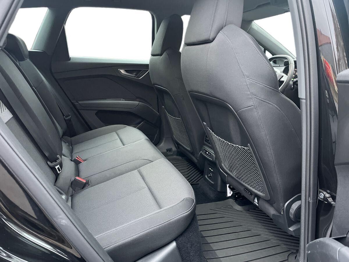 Billede af Audi Q4 50 E-tron Attitude Quattro 299HK 5d Aut.