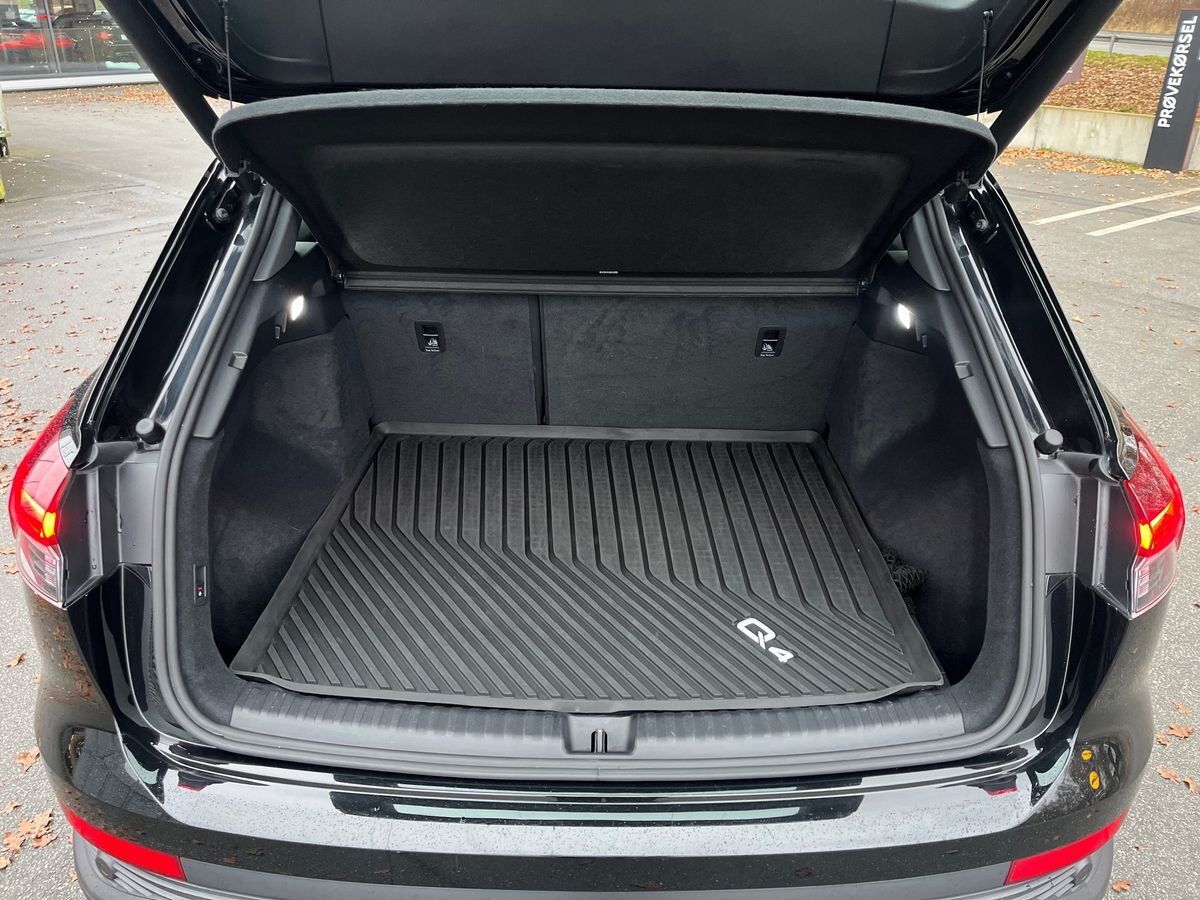 Billede af Audi Q4 50 E-tron Attitude Quattro 299HK 5d Aut.