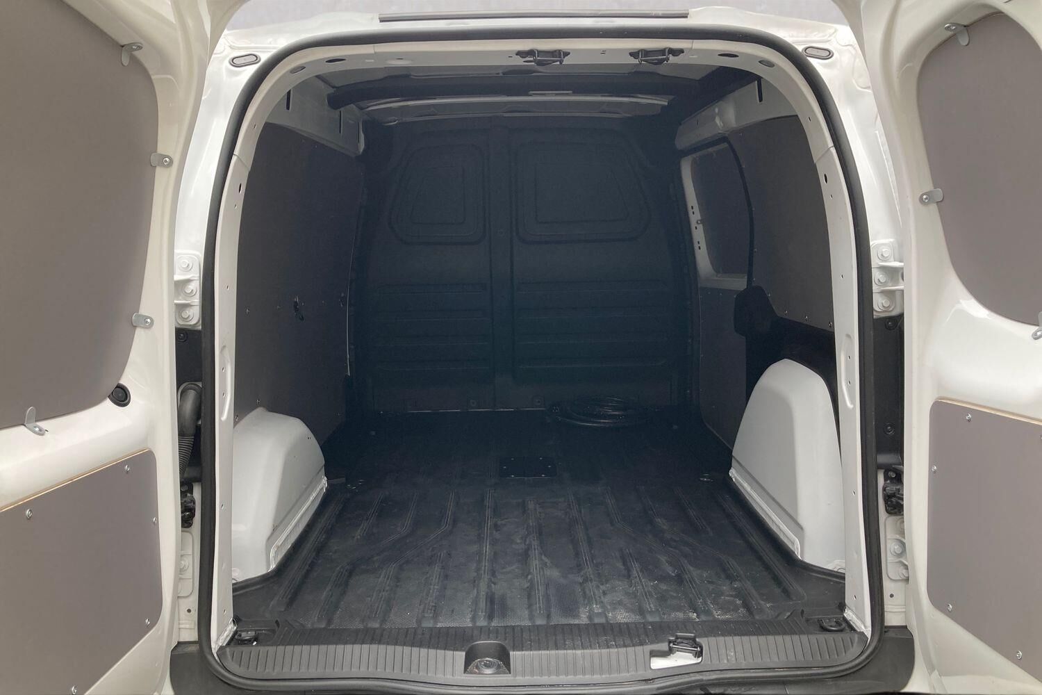 Billede af Mercedes-Benz eCitan 112 Ekstra Lang EL A3 Pro 122HK Van Aut.