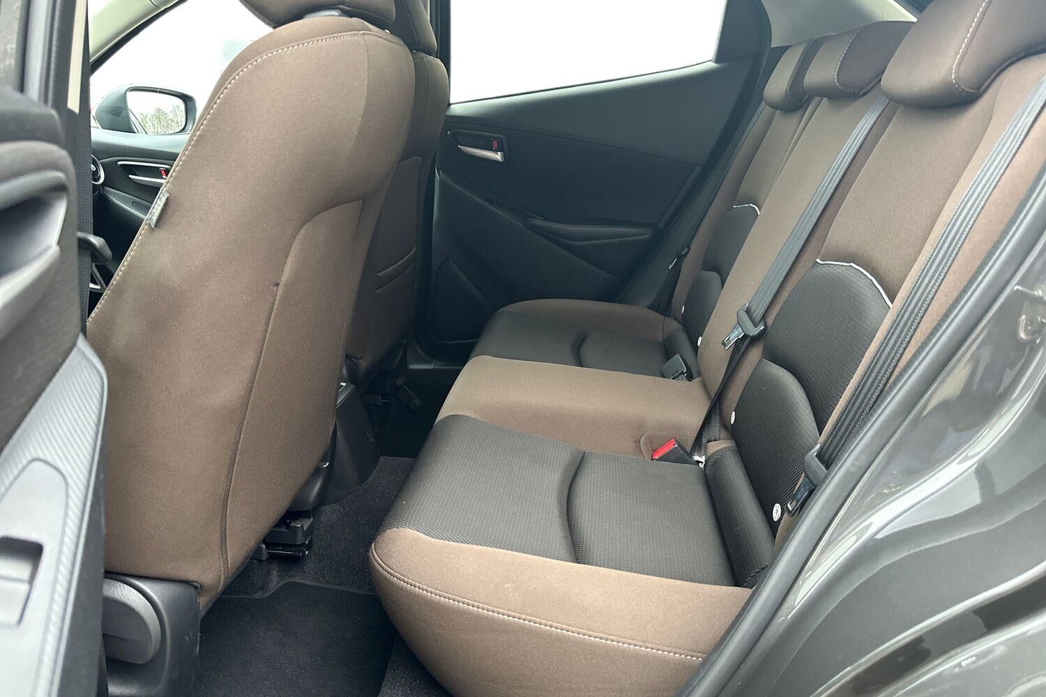 Billede af Mazda 2 1,5 Skyactiv-G Sky 90HK 5d 6g Aut.