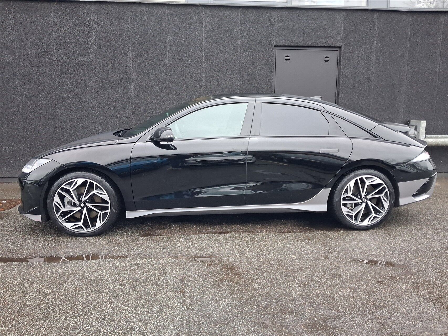 Billede af Hyundai Ioniq 6 Electric 77,4 kWh Ultimate 229HK Aut.