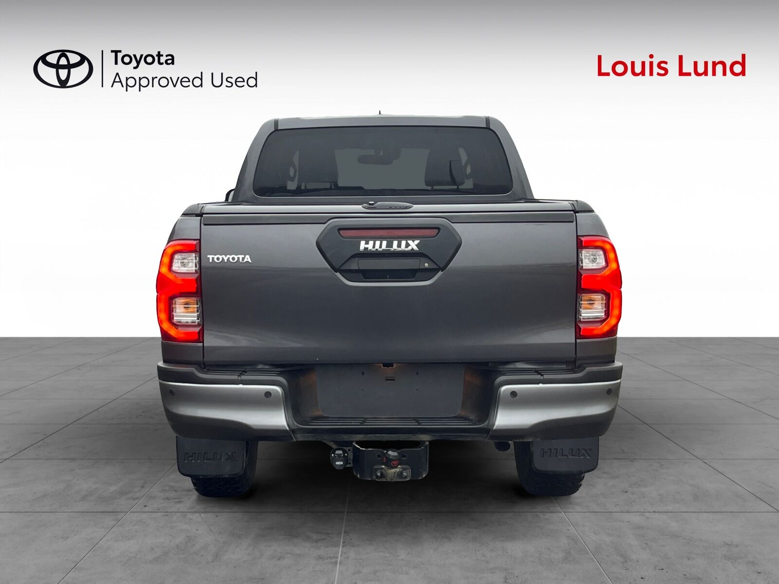 Billede af Toyota HiLux Dobb.Kab. 2,8 D-4D T4 Invincible AWD 204HK DobKab Aut.