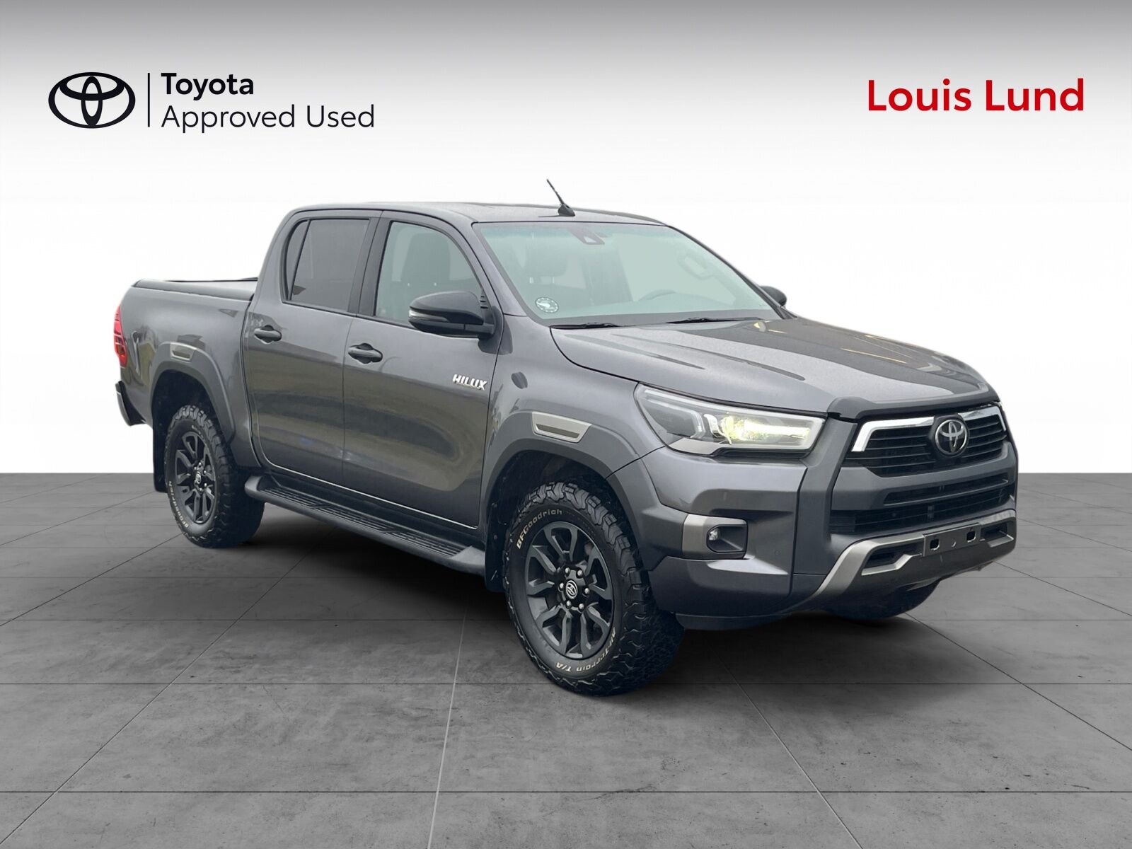 Billede af Toyota HiLux Dobb.Kab. 2,8 D-4D T4 Invincible AWD 204HK DobKab Aut.