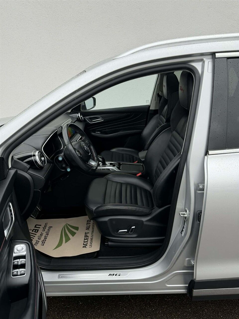 Billede af MG EHS 1,5 T GDI  Plugin-hybrid Luxury 258HK 5d 10g Aut.