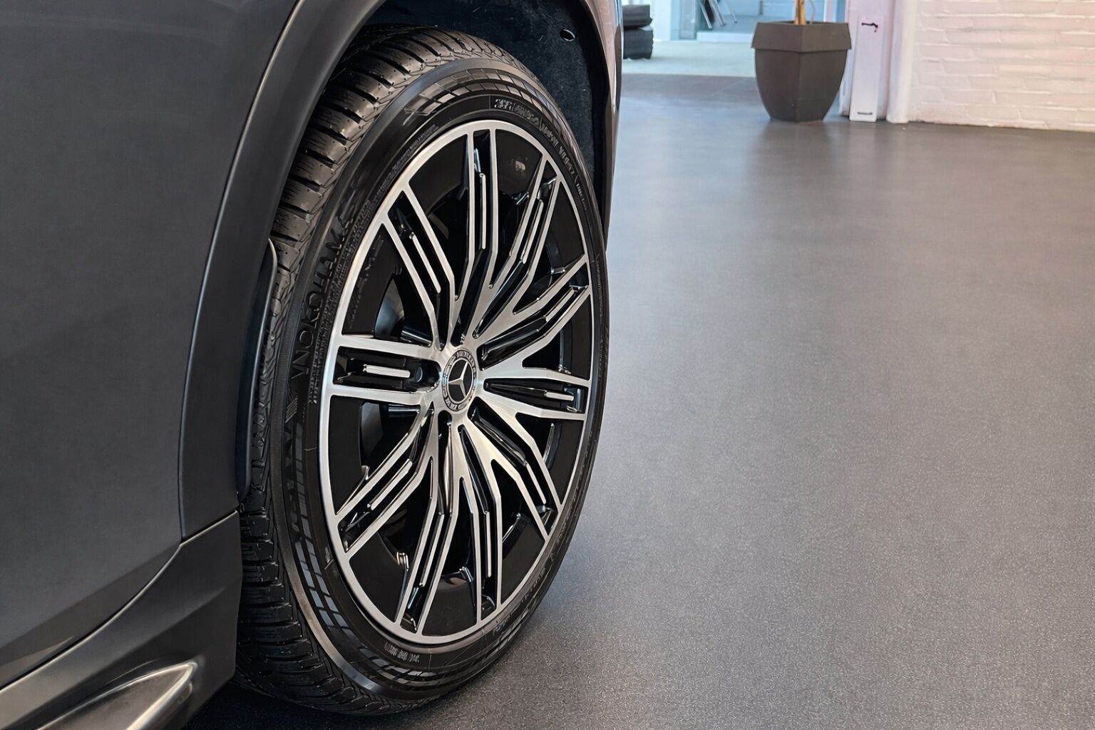 Billede af Mercedes-Benz EQE 350 EL AMG Premium Plus 4Matic 292HK 5d Aut.