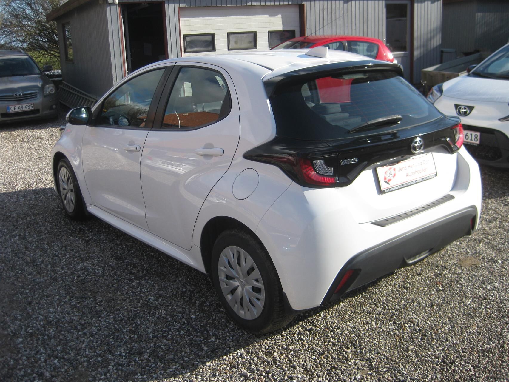 Billede af Toyota Yaris 1,0 VVT-I T1 72HK 5d