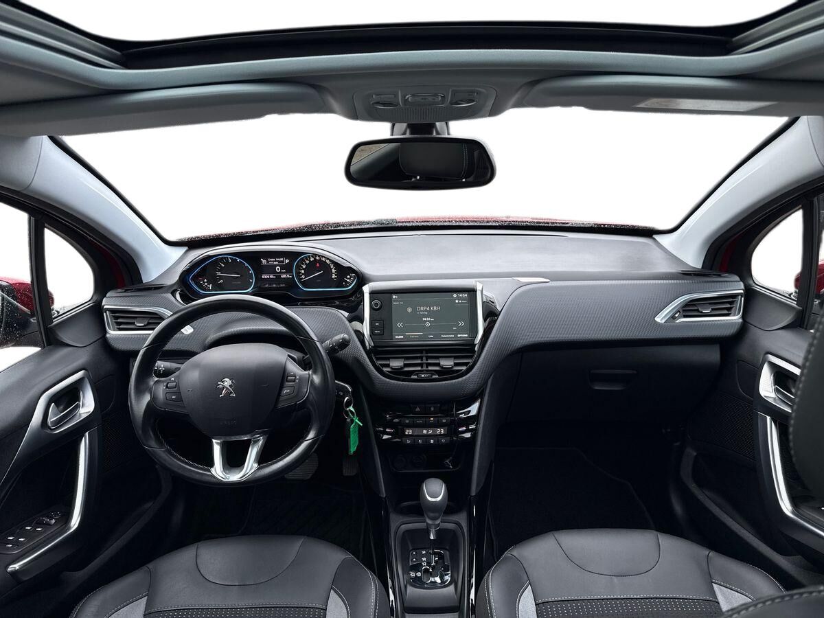 Billede af Peugeot 2008 1,2 e-THP Desire Sky EAT6 110HK 6g Aut.