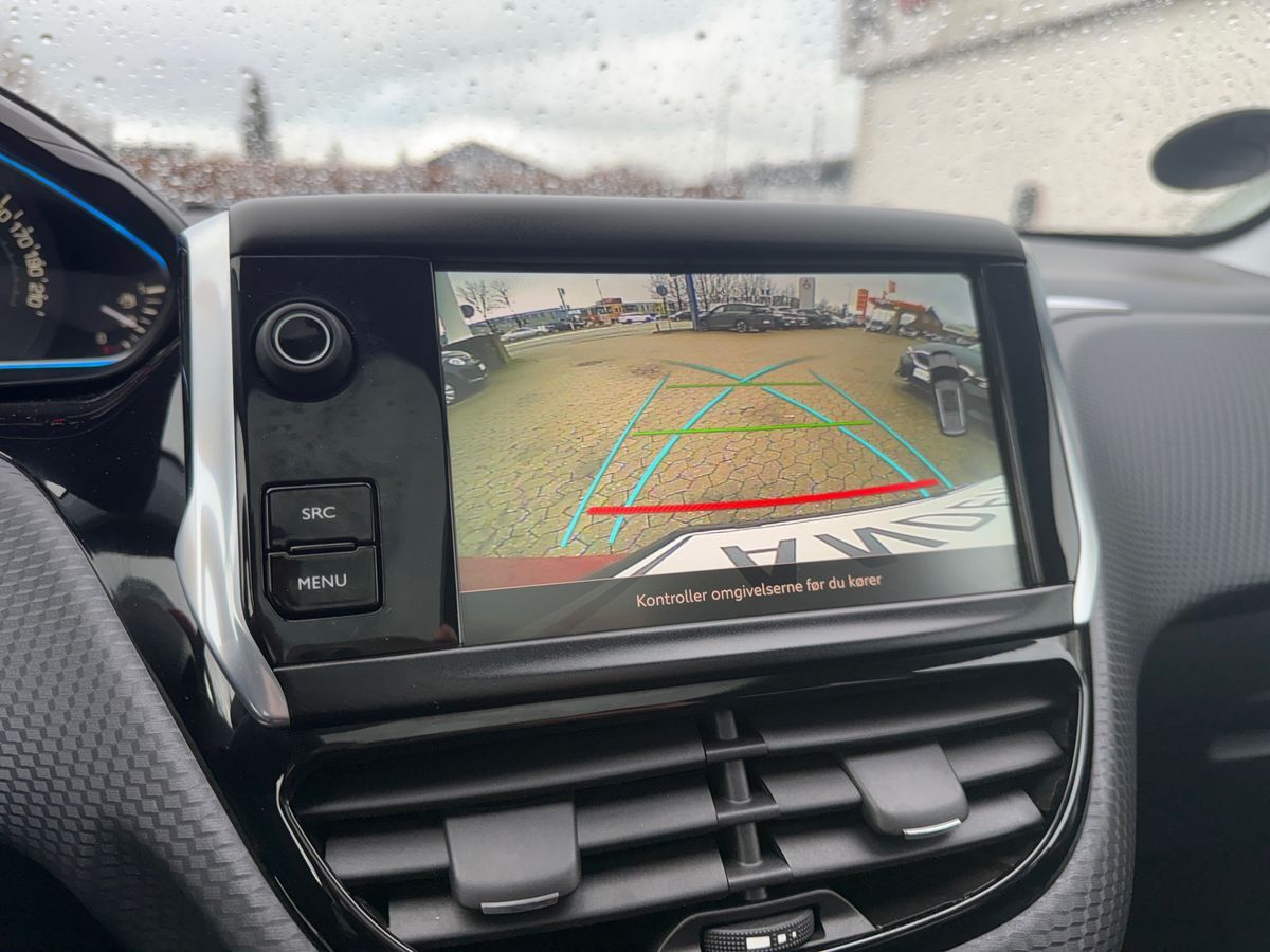 Billede af Peugeot 2008 1,2 e-THP Desire Sky EAT6 110HK 6g Aut.