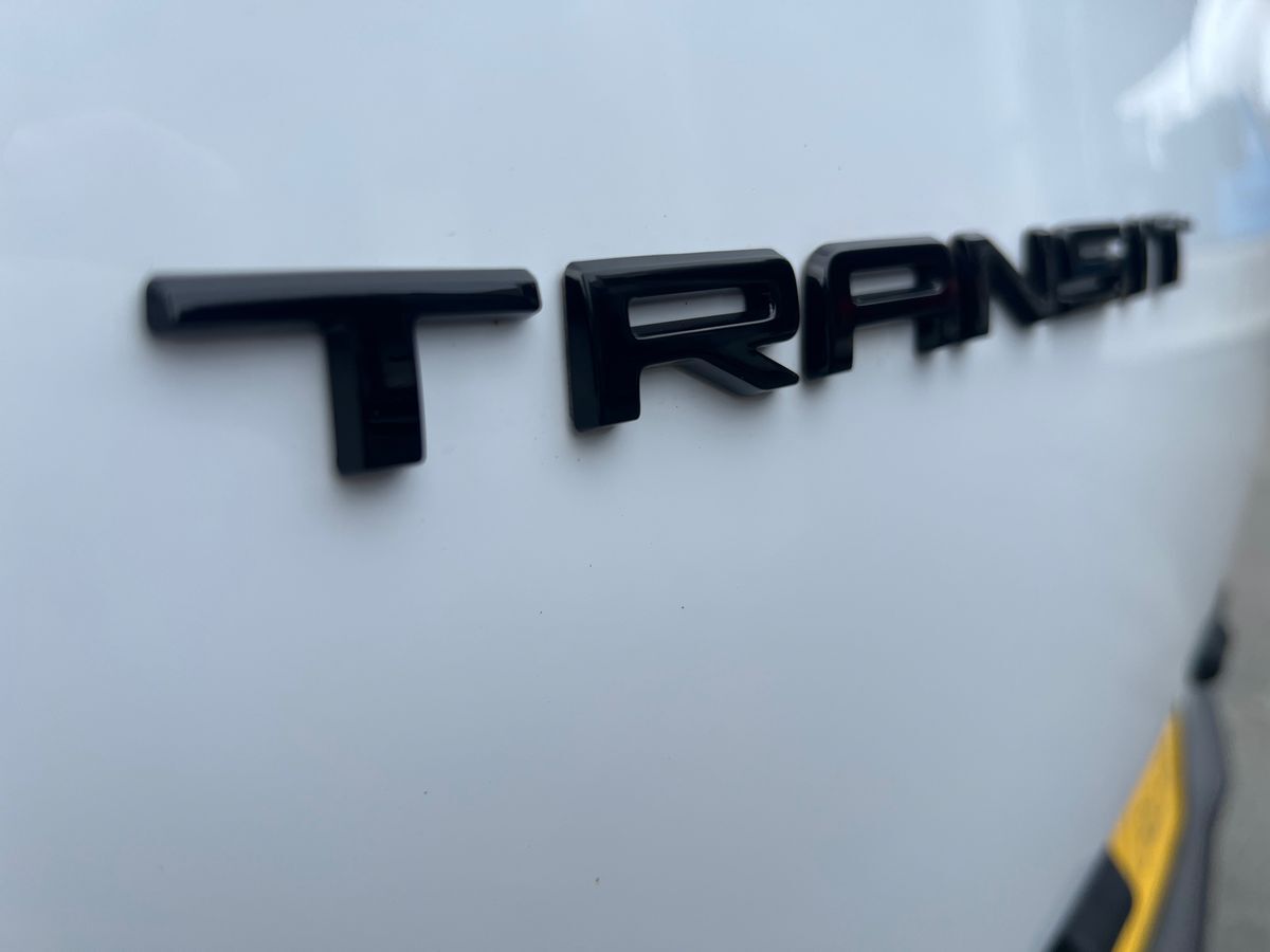 Billede af Ford Transit Custom 320 L1H1 2,5 EcoBlue  Plugin-hybrid Trend CVT 233HK Van Trinl. Gear