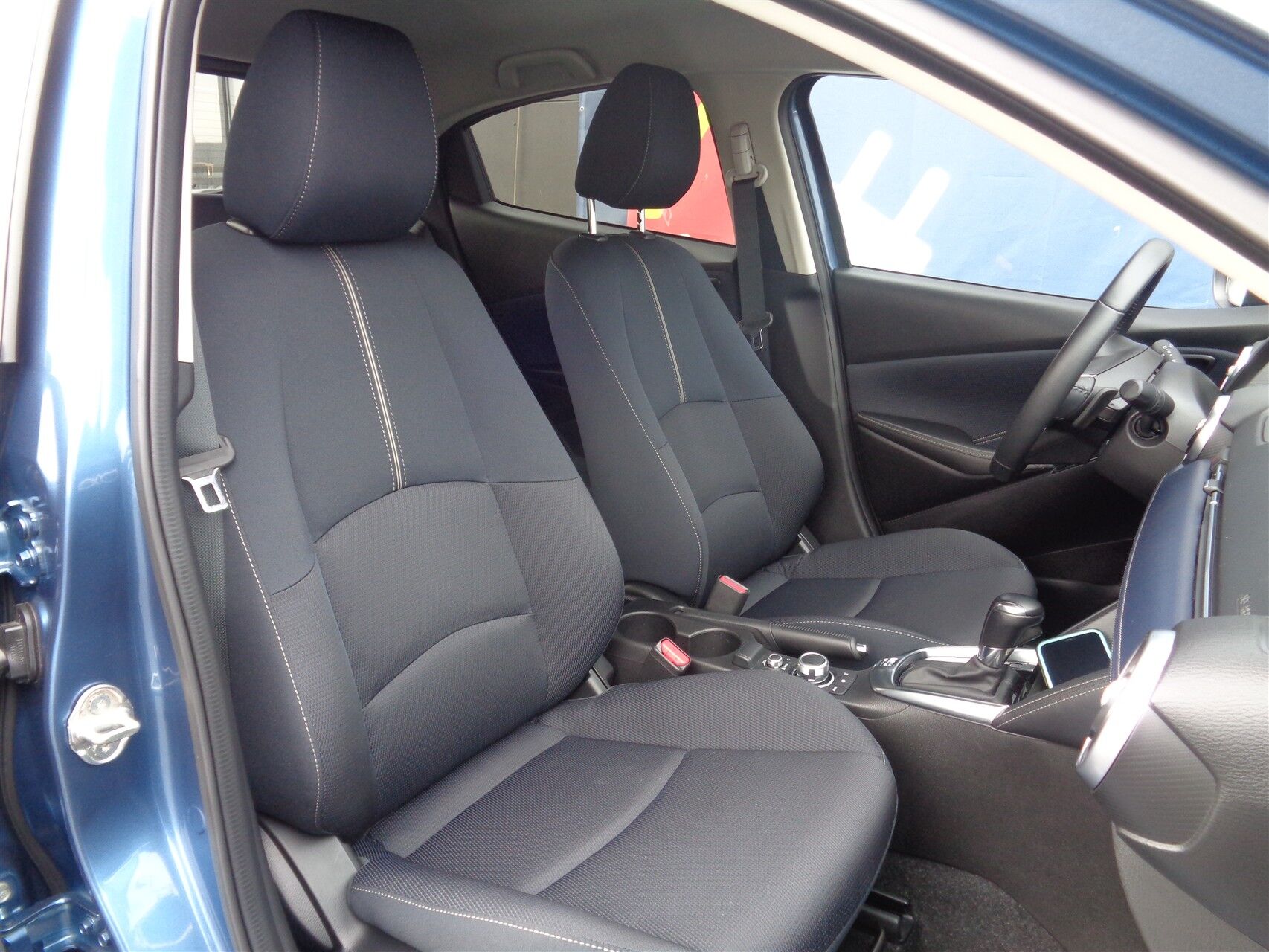 Billede af Mazda 2 1,5 Skyactiv-G Cosmo 90HK 5d 6g Aut.