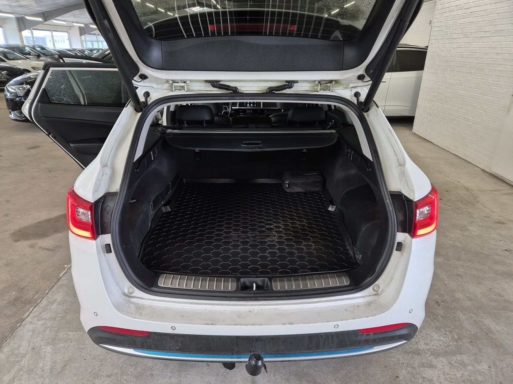 Billede af Kia Optima SW 2,0 GDI  Plugin-hybrid 205HK Stc 6g Aut.