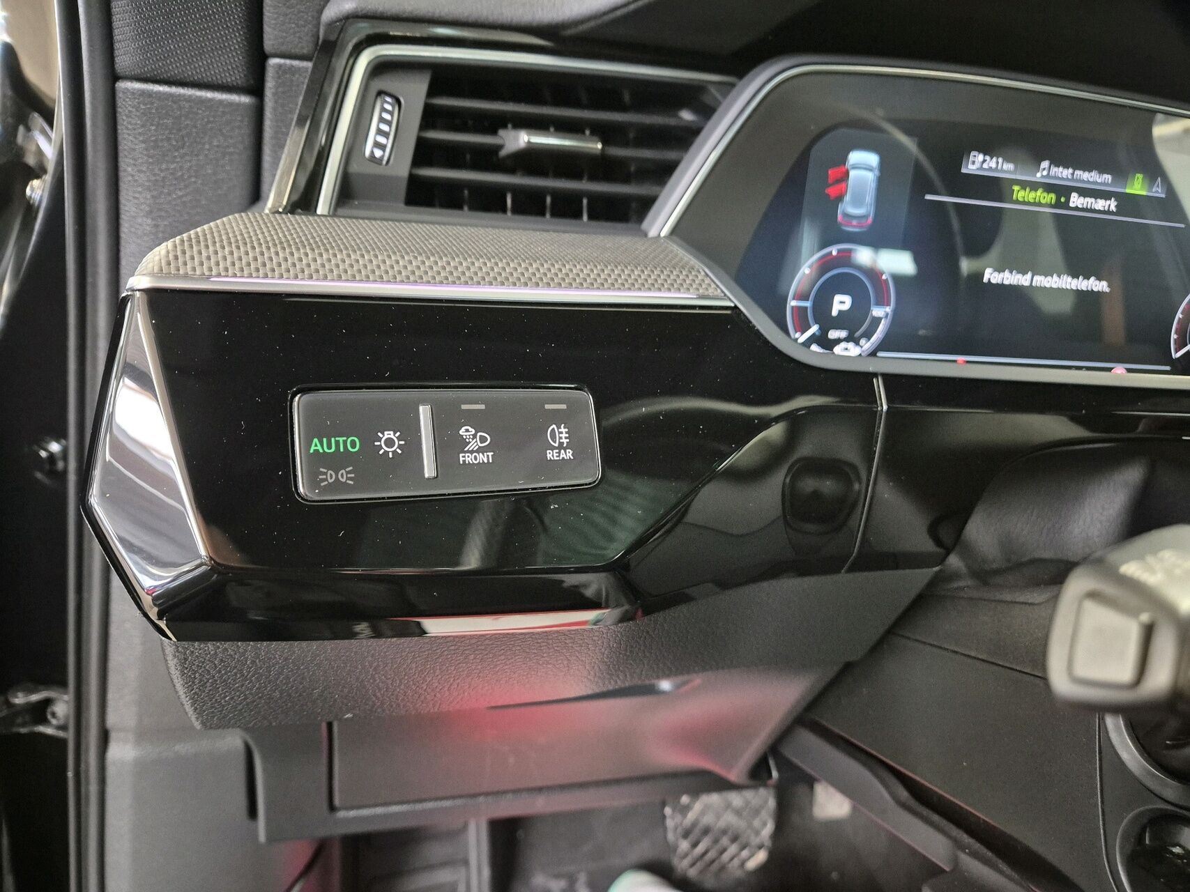 Billede af Audi E-tron 55 S Line Quattro 408HK 5d Aut.